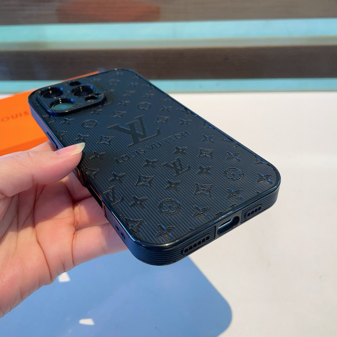 Louis Vuitton Phone Case  - DopestKickz