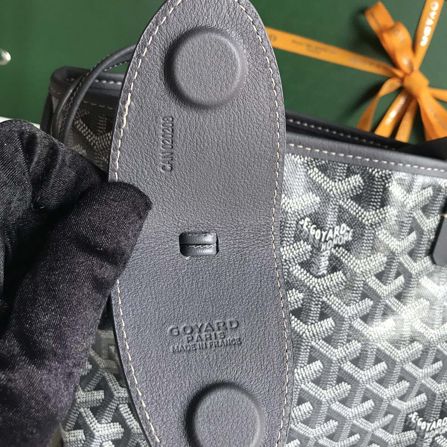 Goyard Goyardine Reversible Mini Anjou Grey （20*20*10cm） - DopestKickz