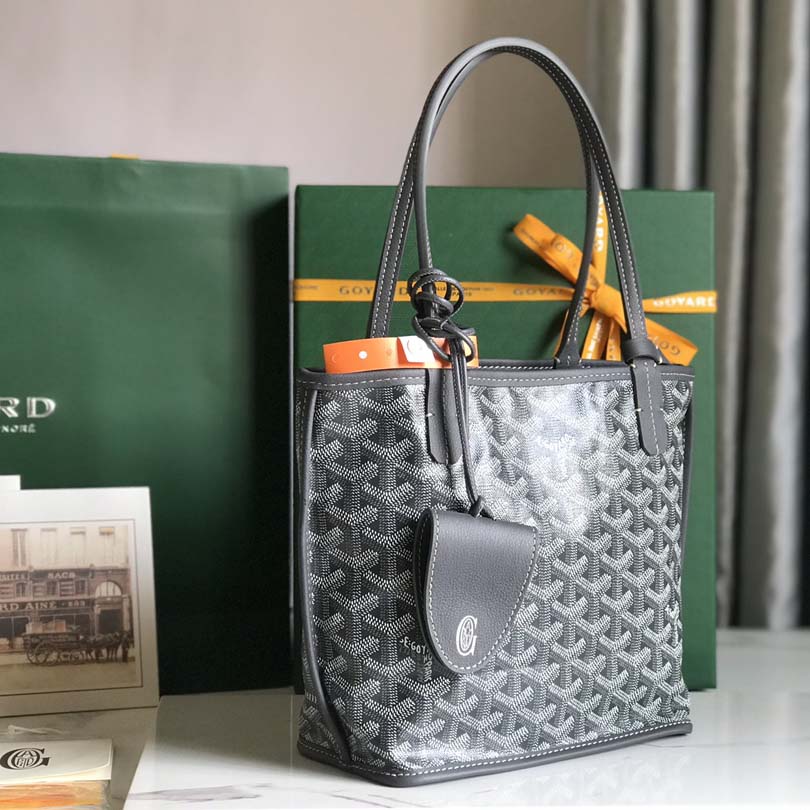 Goyard Goyardine Reversible Mini Anjou Grey （20*20*10cm） - DopestKickz