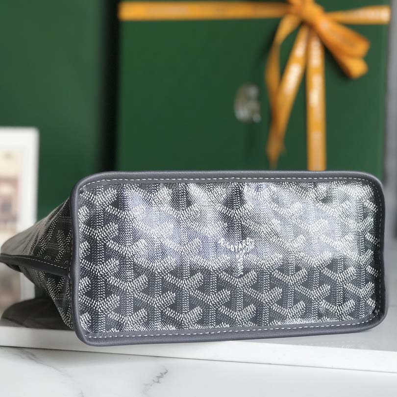 Goyard Goyardine Reversible Mini Anjou Grey （20*20*10cm） - DopestKickz