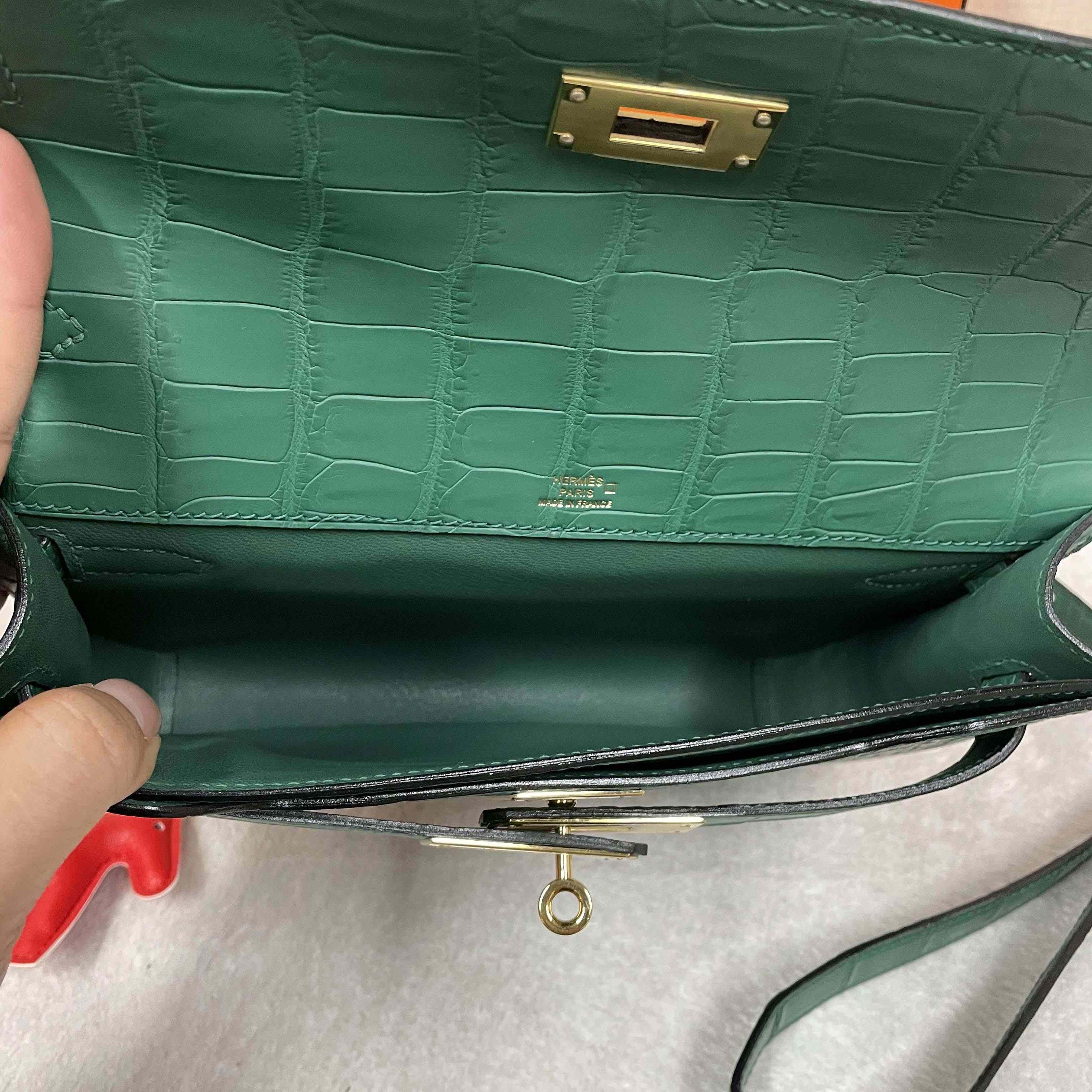 Hermes Kelly Depeche Malachite 25cm - DopestKickz