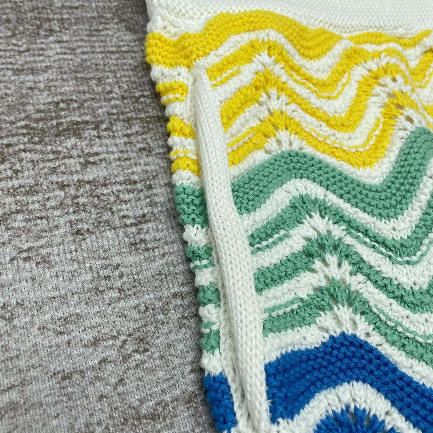 Casablanca Gradient Wave Knit Shorts   D0057 - DopestKickz