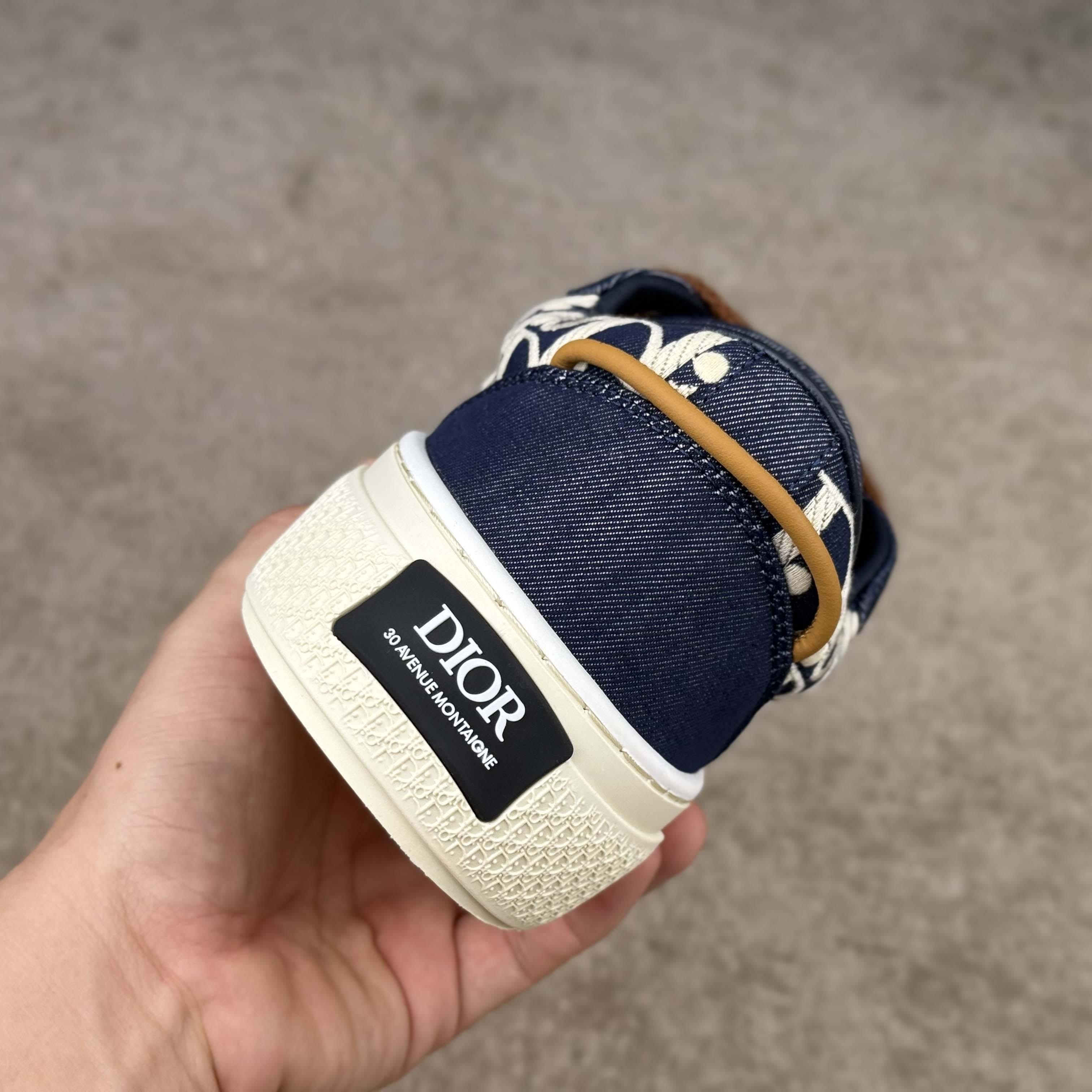 Dior B33 Sneaker  - DopestKickz