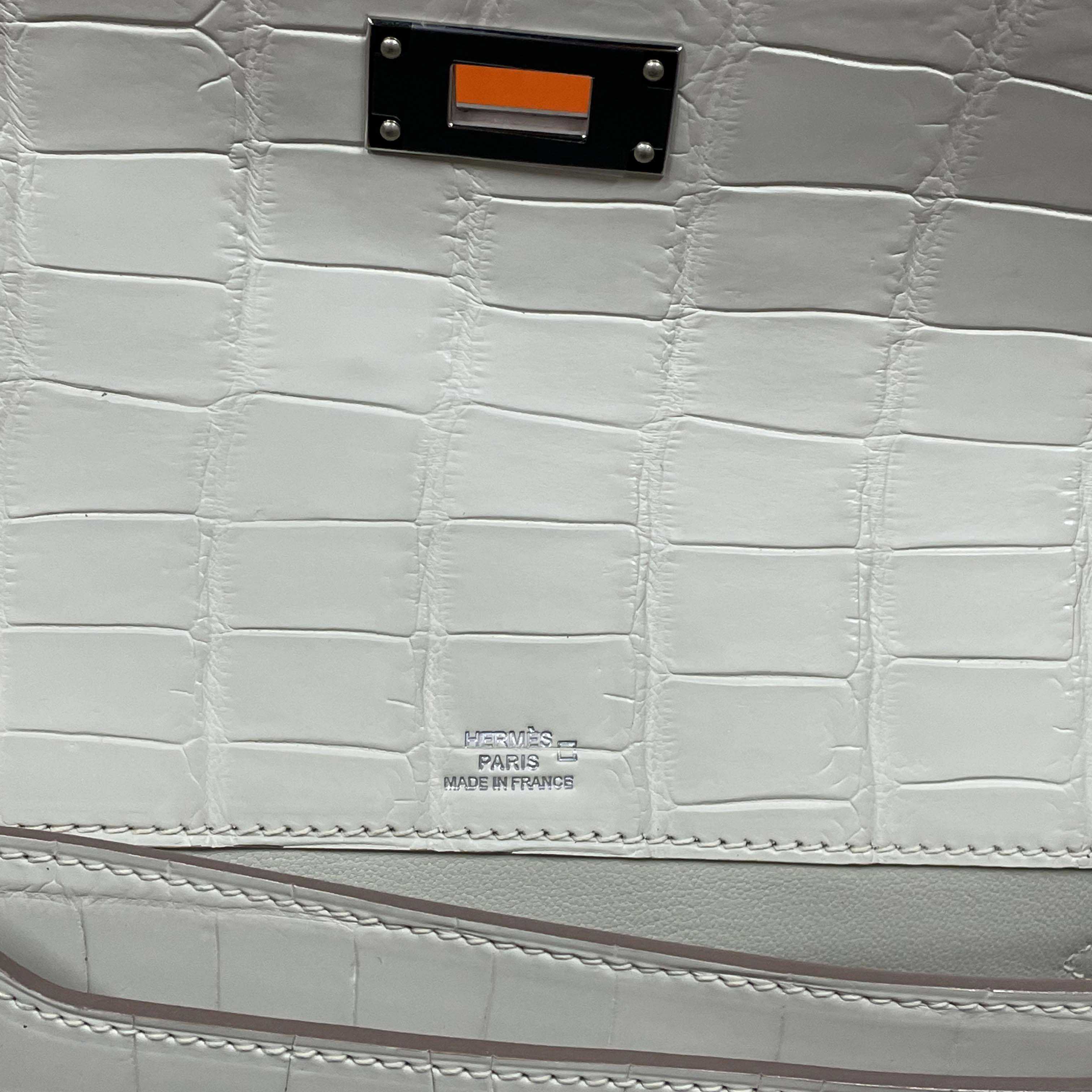 Hermes Kelly Depeche Crocodile Beton 25cm - DopestKickz