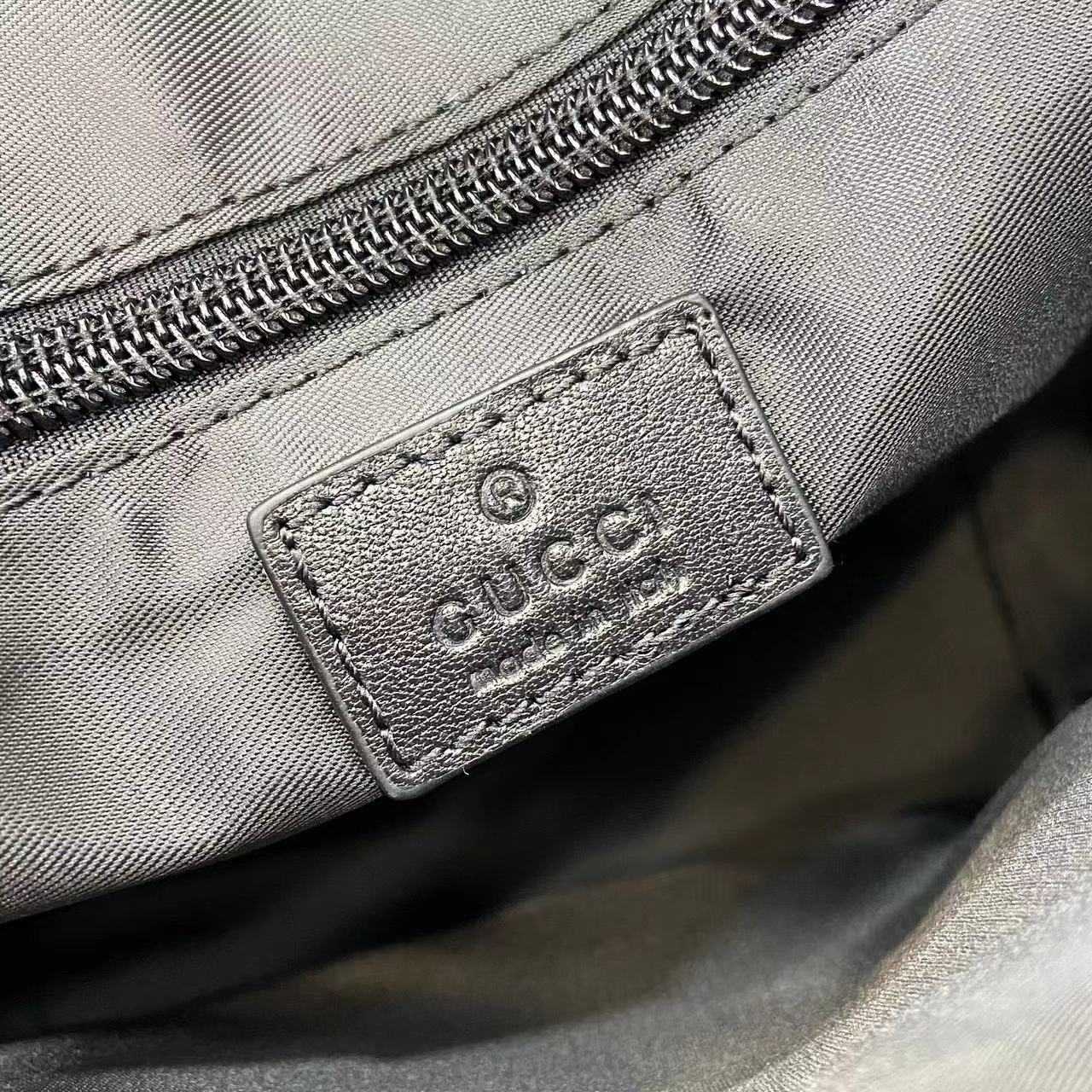 Gucci Nexus Small Crossbody Bag - DopestKickz