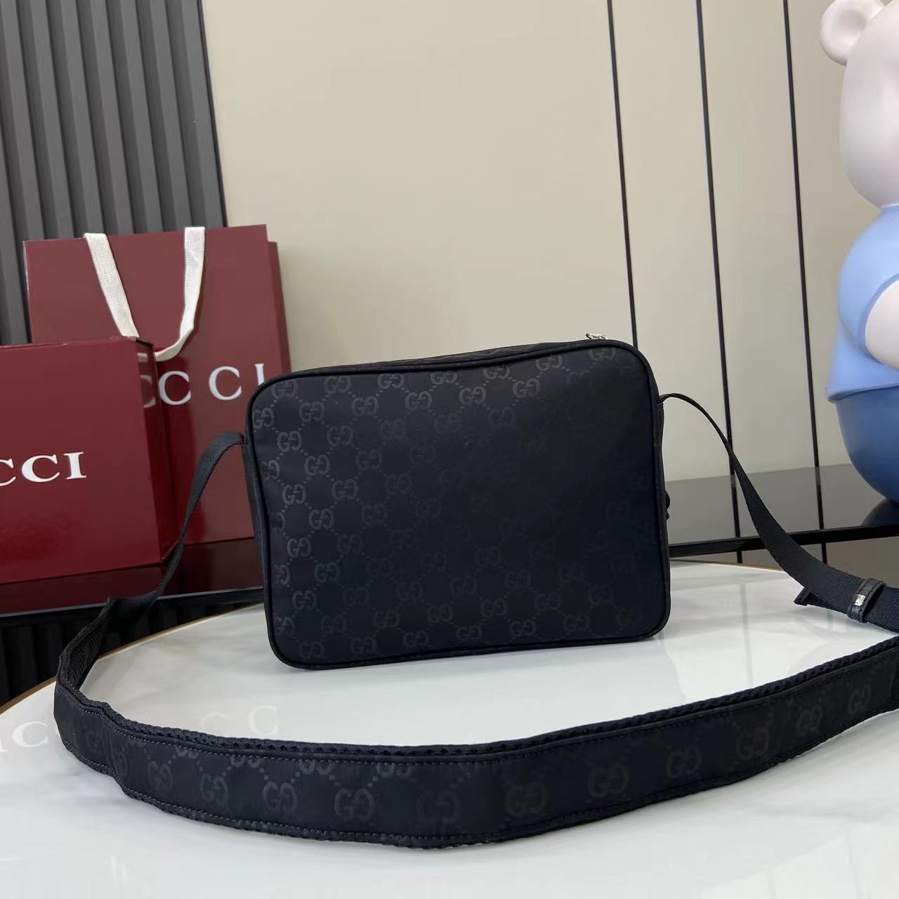 Gucci Nexus Small Crossbody Bag - DopestKickz