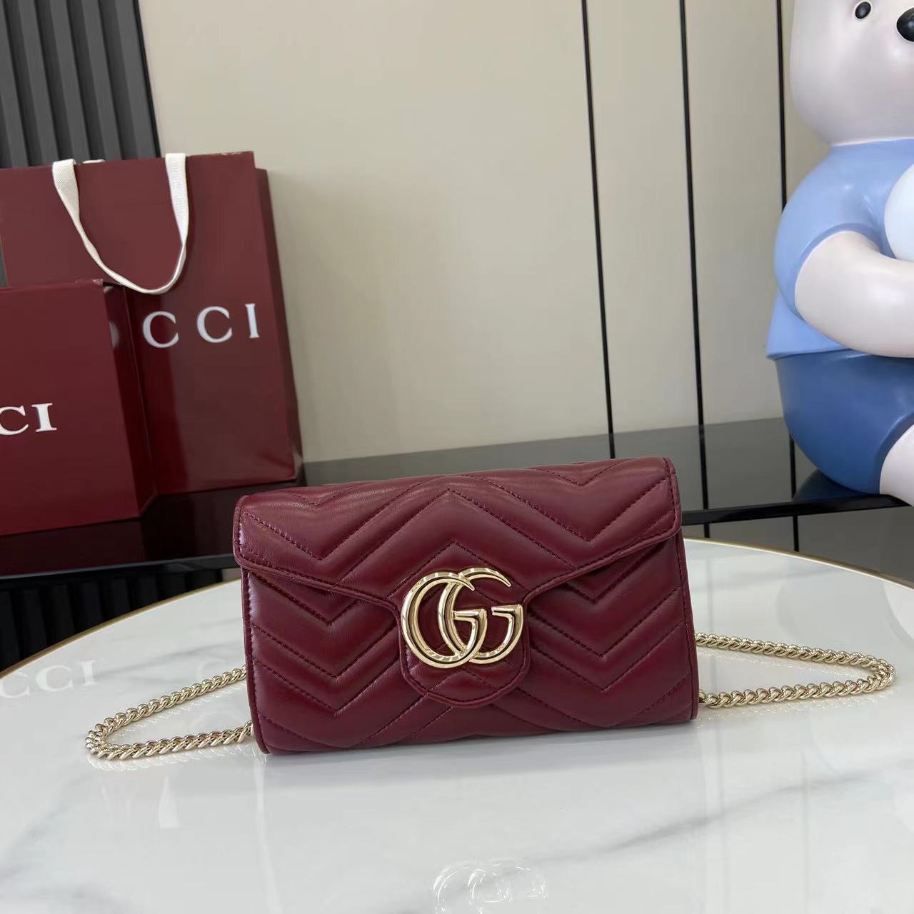 Gucci GG Marmont Wallet On Chain - DopestKickz