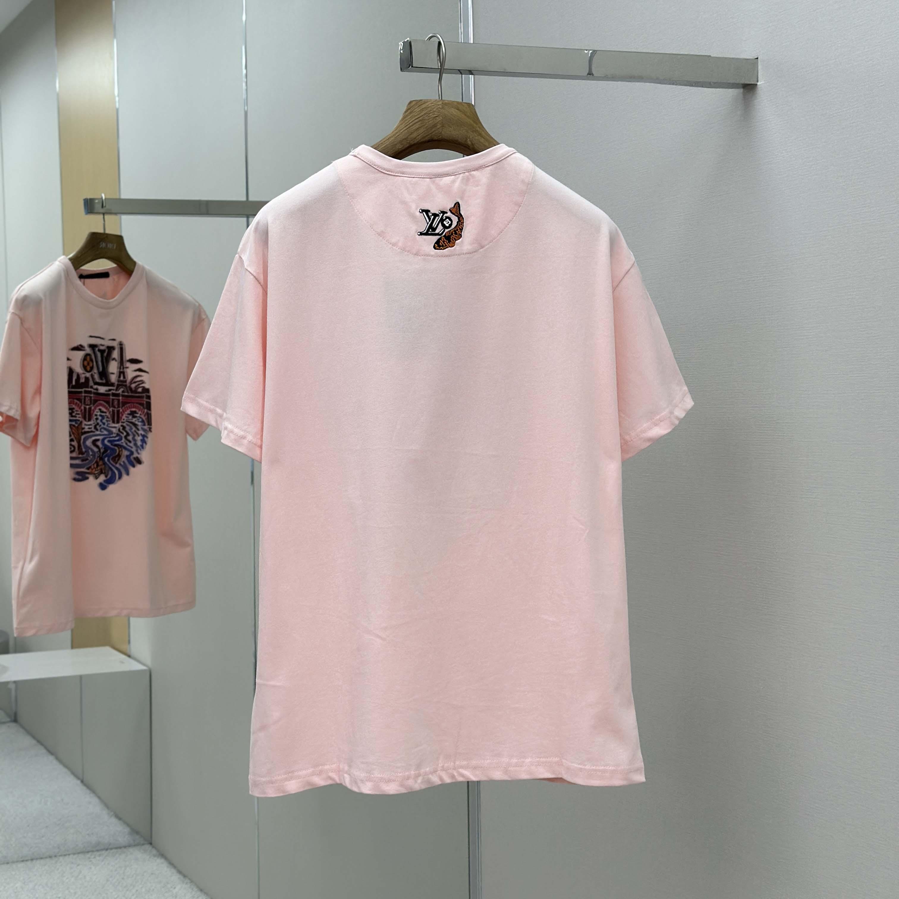 Louis Vuitton Graphic T-Shirt   1AIMMQ - DopestKickz