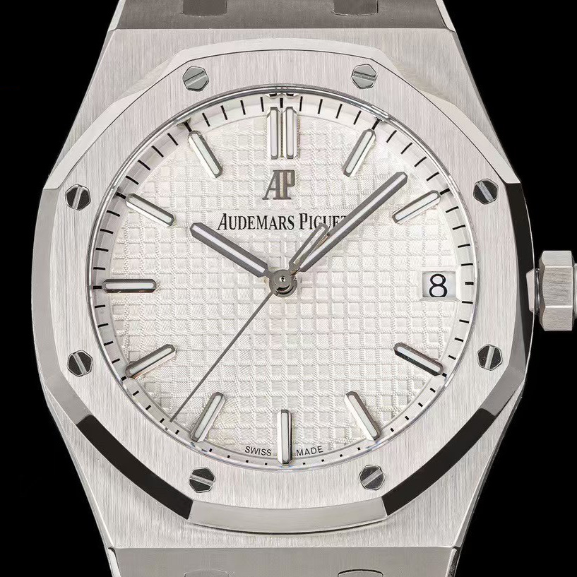 Audemars Piguet Royal Oak Self Winding Watch - 41mm 15500ST - DopestKickz