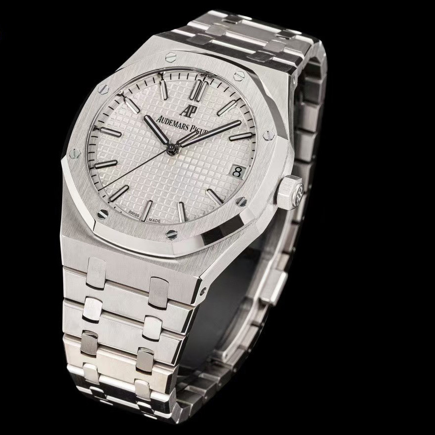 Audemars Piguet Royal Oak Self Winding Watch - 41mm 15500ST - DopestKickz