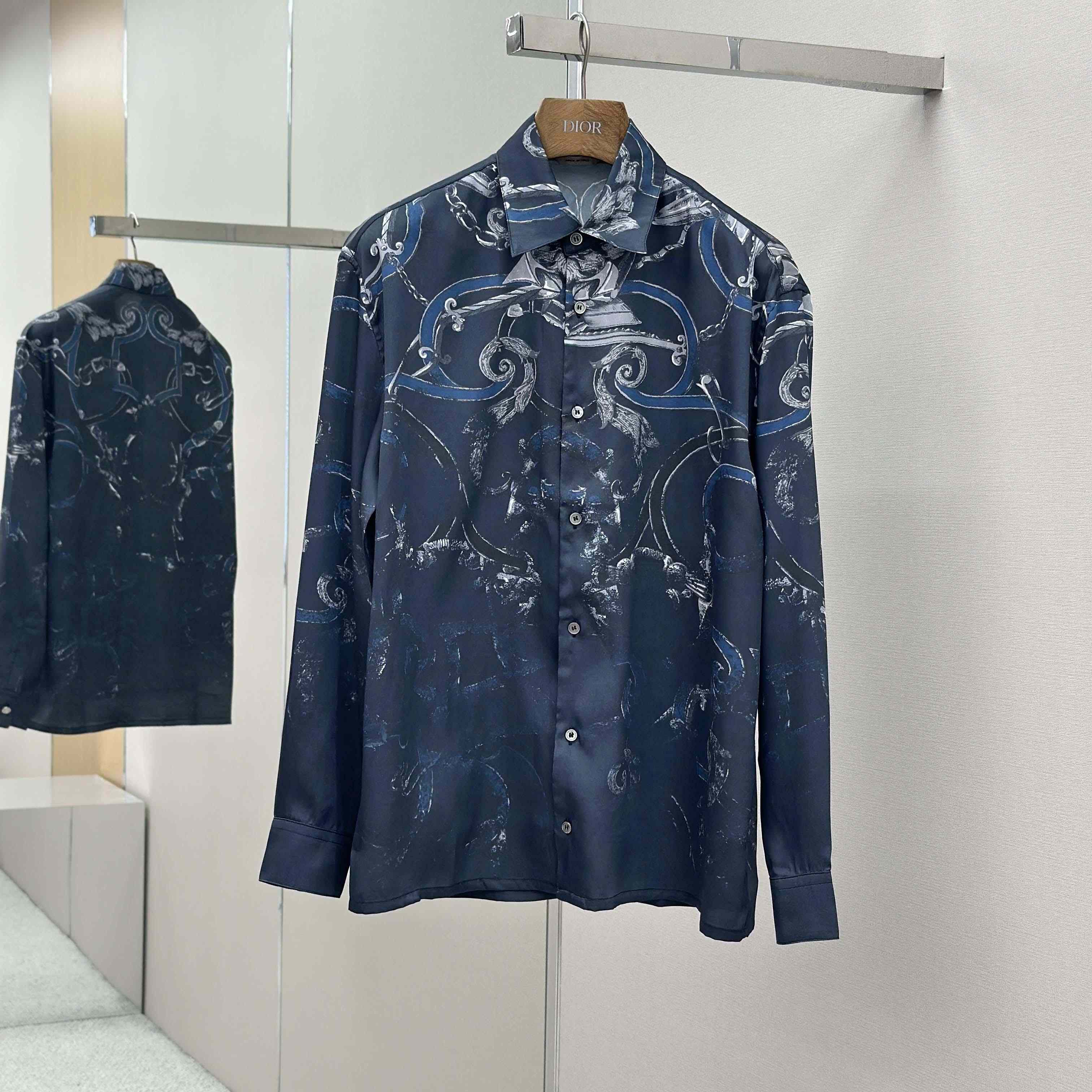 Hermes "L'Instruction Du Roy" Straight Cut Shirt - DopestKickz