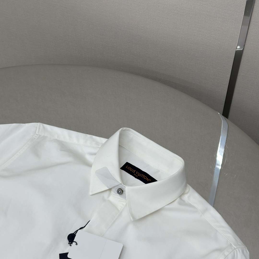 Louis Vuitton Monogram Pocket Short-Sleeved Shirt   1AHVYO - DopestKickz