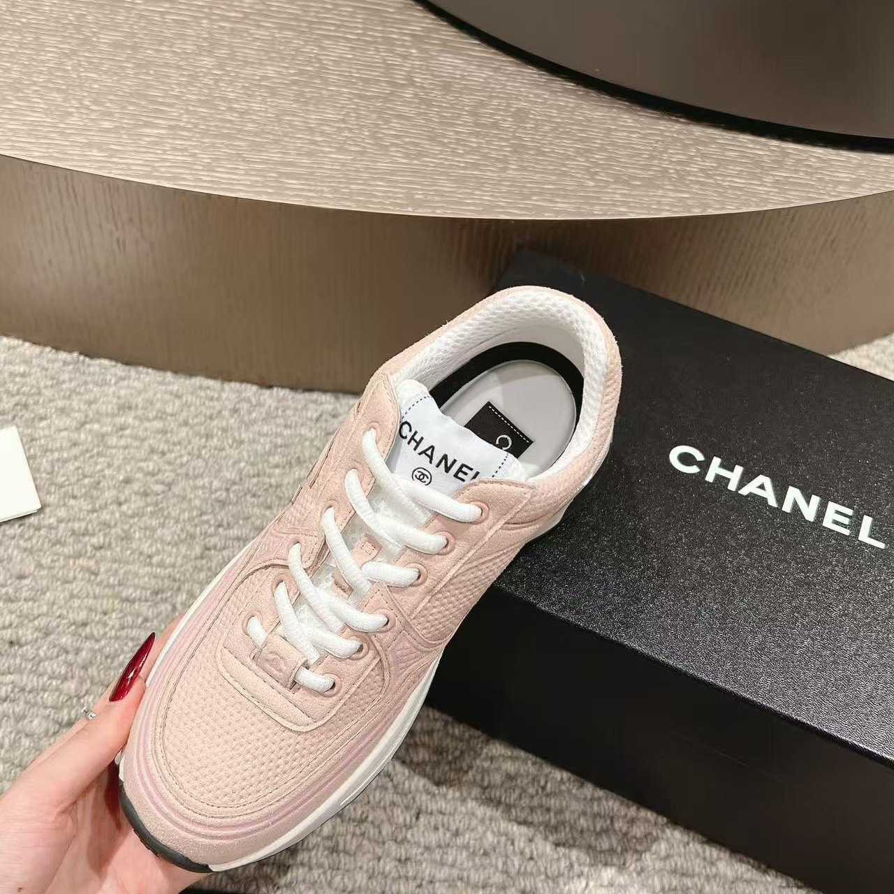 Chanel Sneakers - DopestKickz