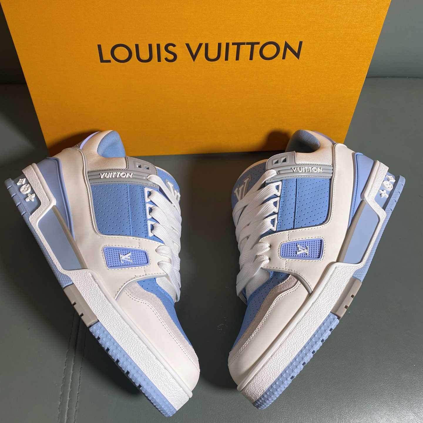 Louis Vuitton LV Trainer Sneaker      1AHTEI - DopestKickz