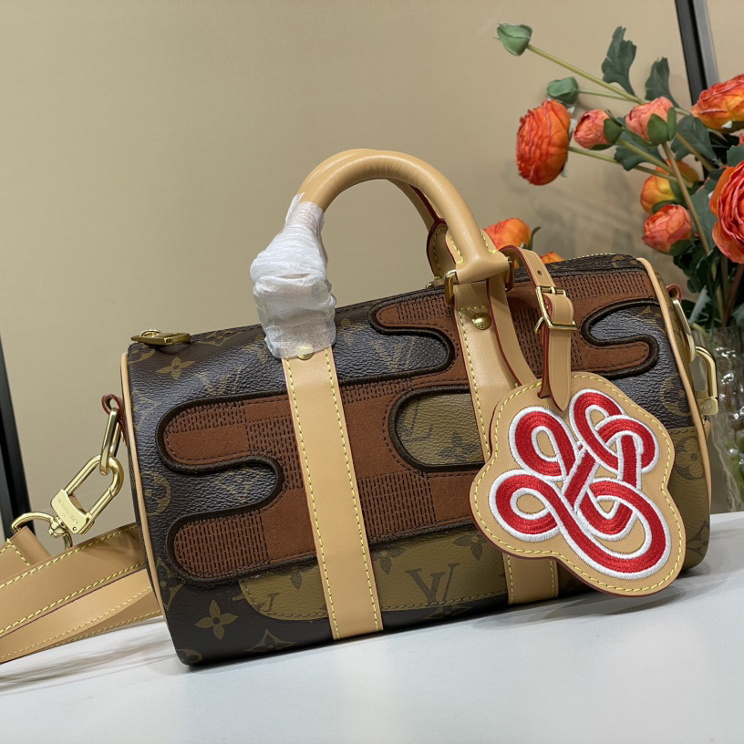 Louis Vuitton Keepall Bandoulière 25   M15428 - DopestKickz