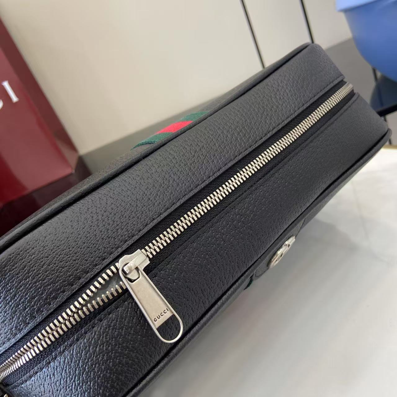 Gucci Ophidia Medium Crossbody Bag - DopestKickz