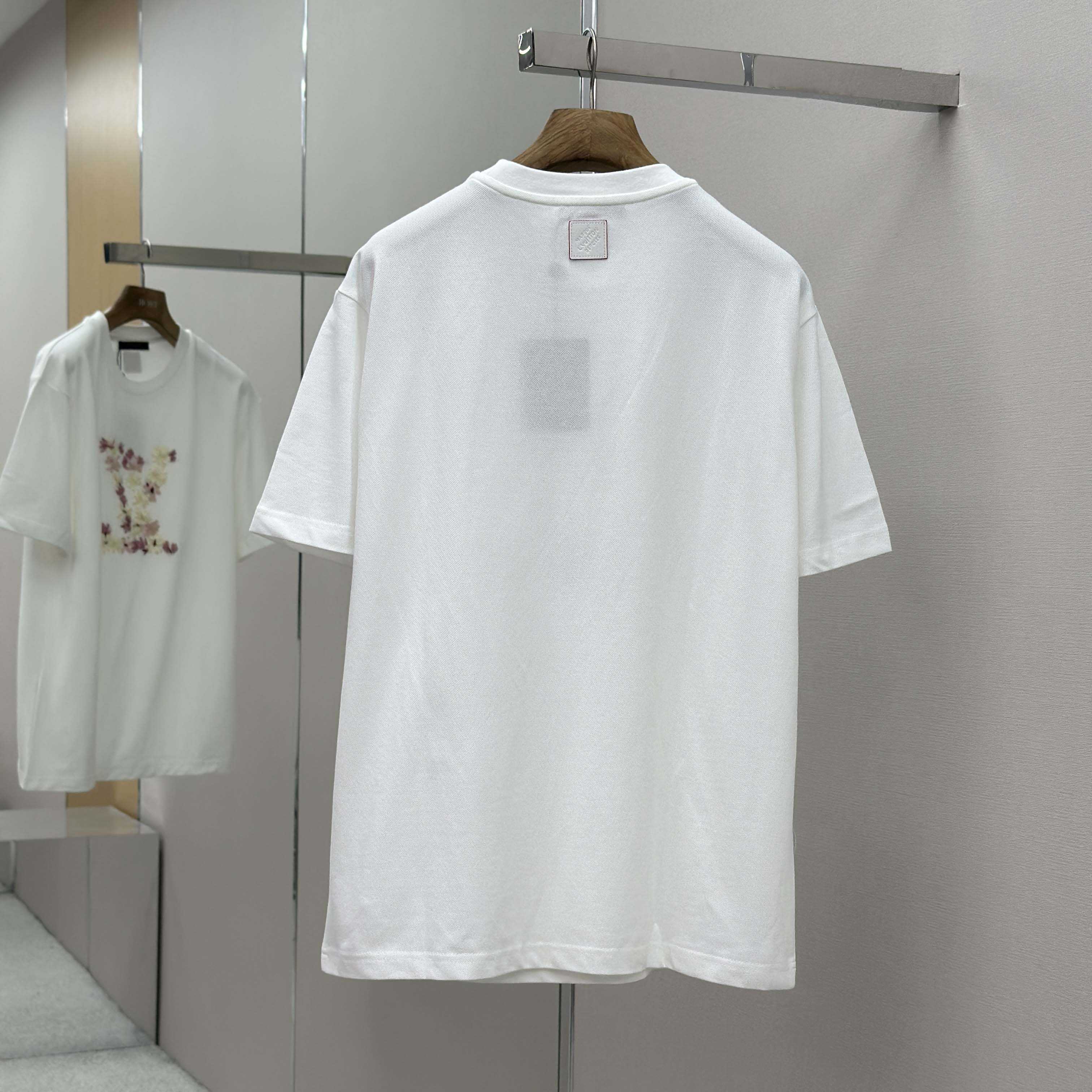Louis Vuitton Embroidered T-Shirt   1AIMKH - DopestKickz