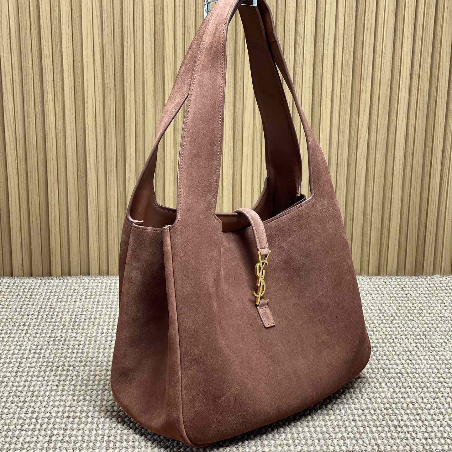 Saint Laurent LE 5 À 7 Bea In Suede - DopestKickz