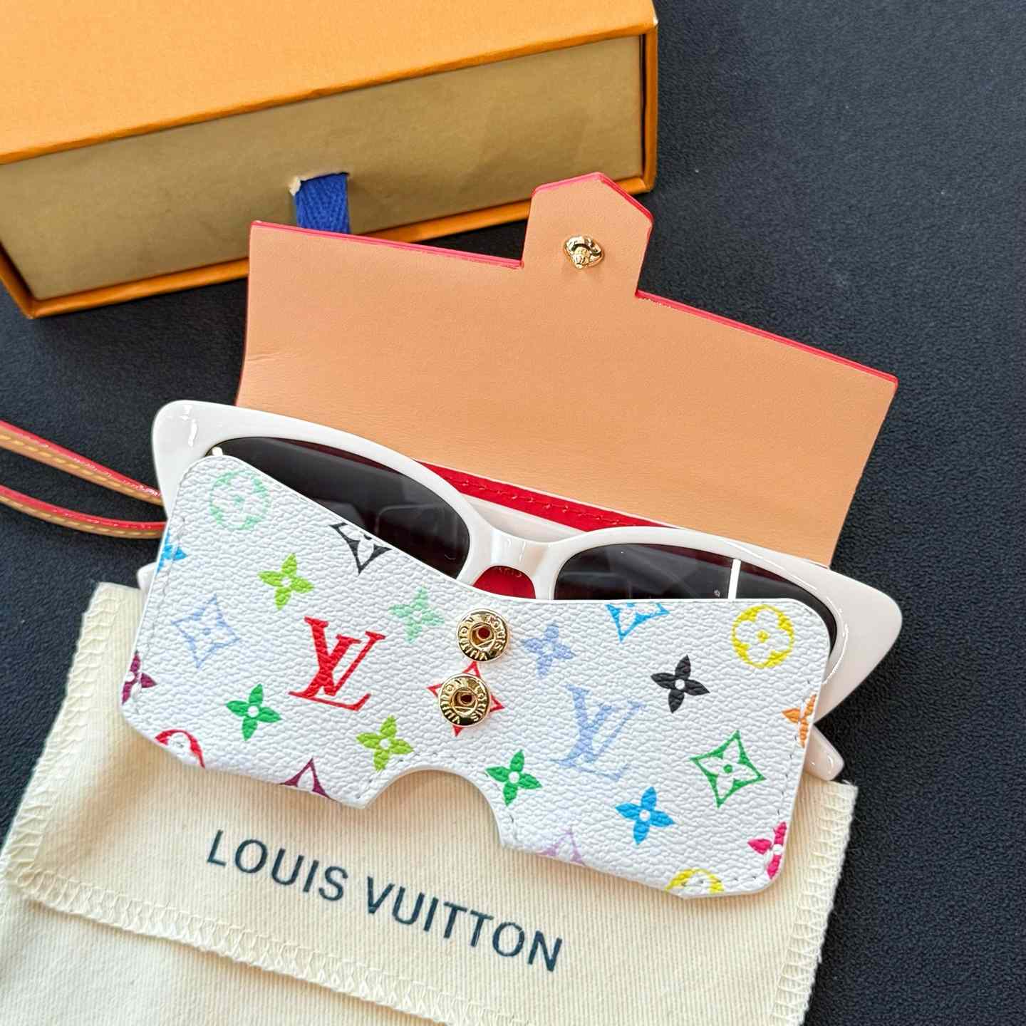 Louis Vuitton LV Glasses Holder    - DopestKickz