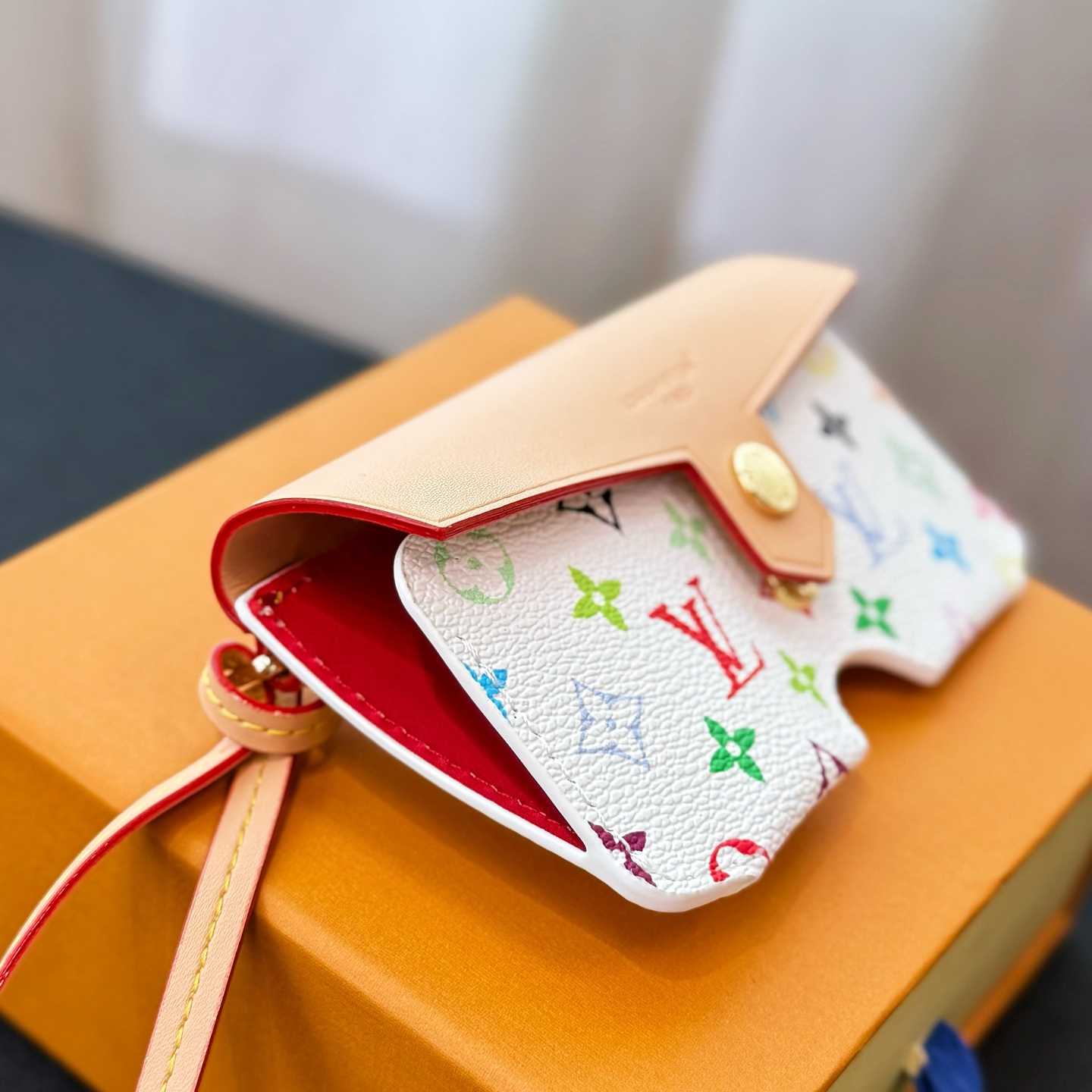 Louis Vuitton LV Glasses Holder    - DopestKickz