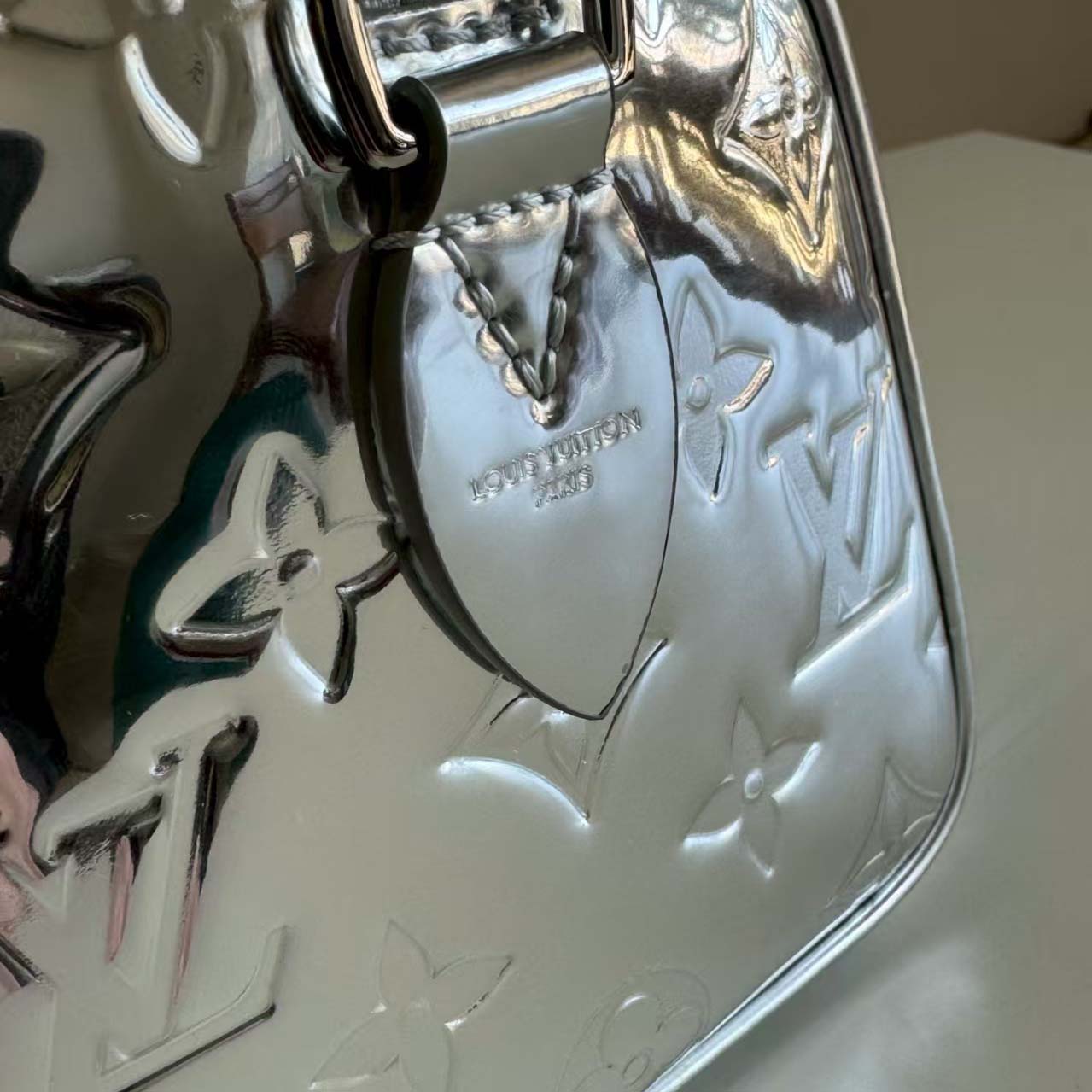 Louis Vuitton Speedy Bandoulière 20   M11987 - DopestKickz