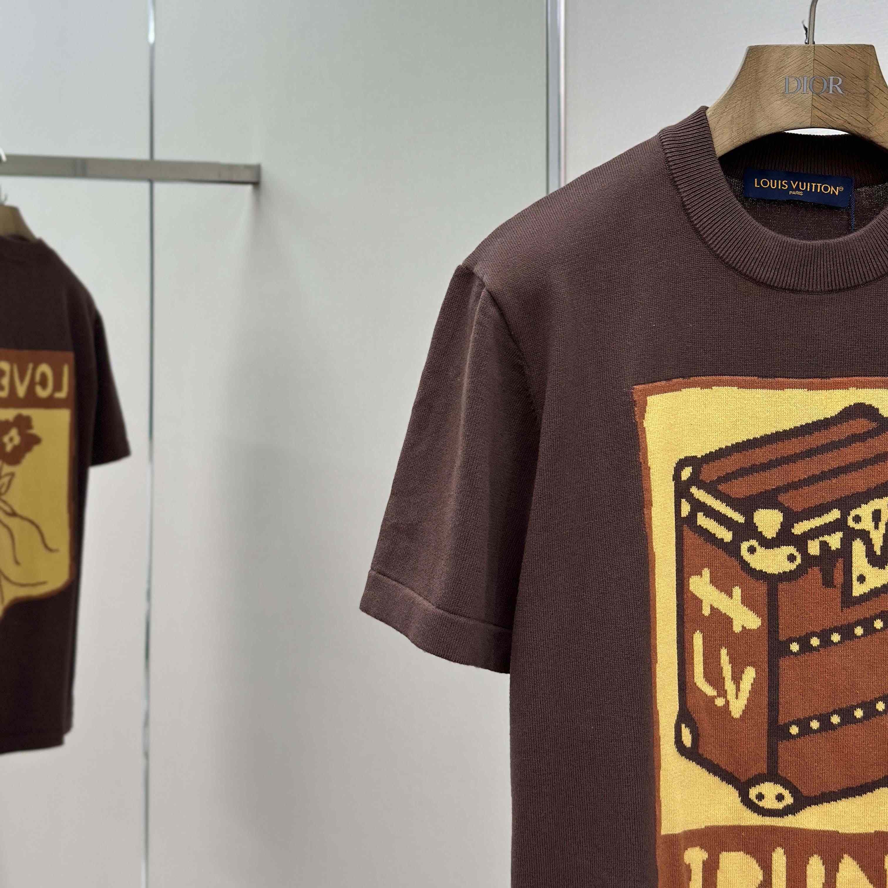 Louis Vuitton Graphic Short-Sleeved Crewneck    1AFIX1 - DopestKickz