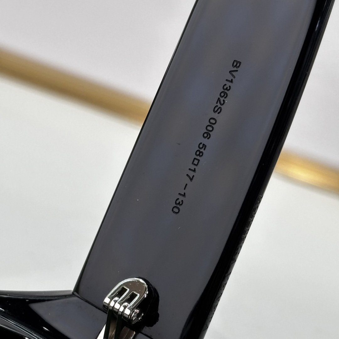 Bottega Veneta BV1362S Sunglasses    - DopestKickz