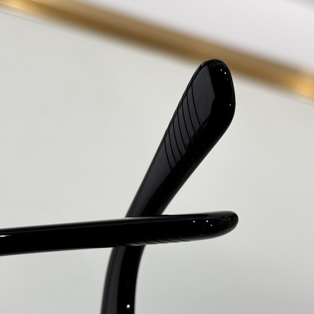 Bottega Veneta BV1362S Sunglasses    - DopestKickz