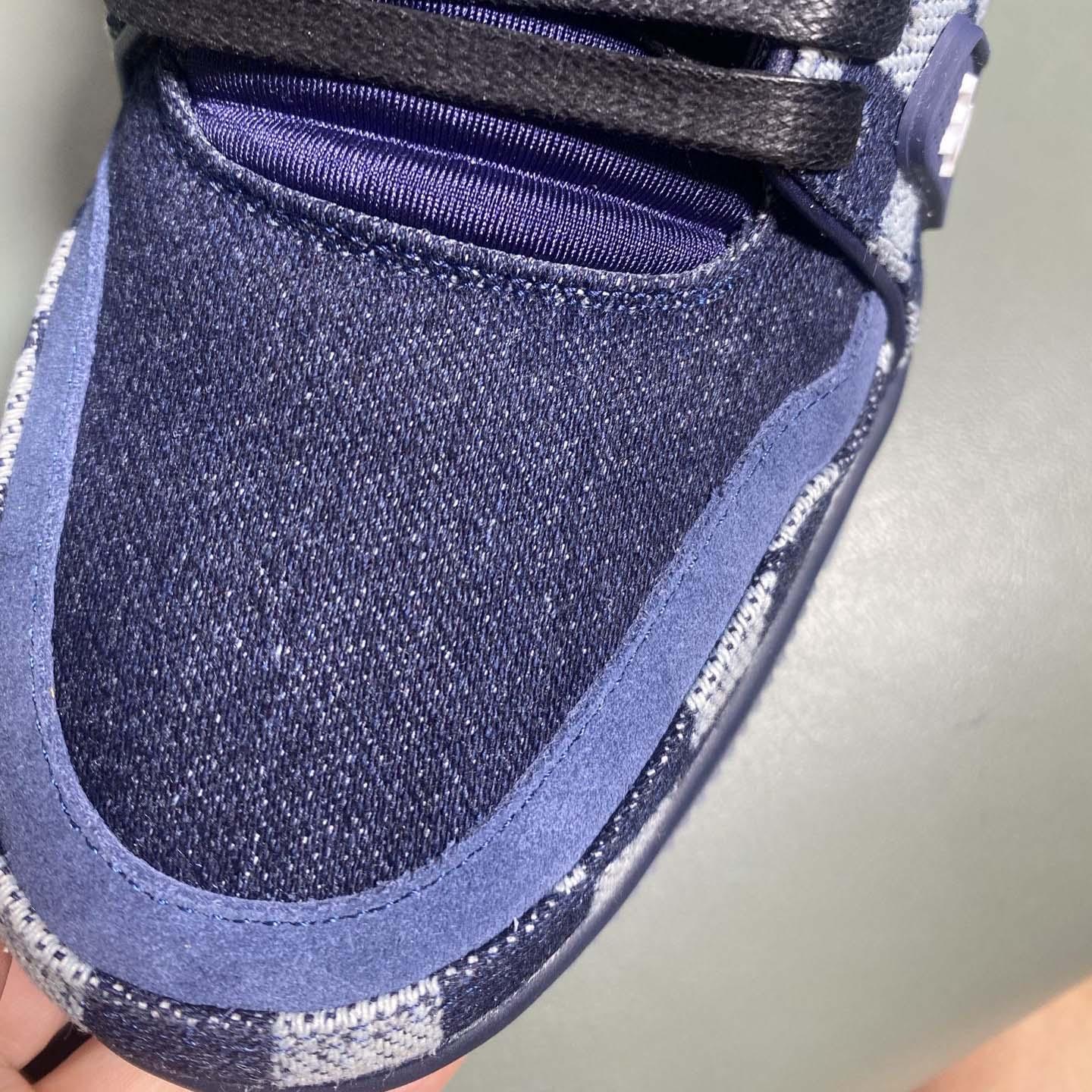 Louis Vuitton LV Trainer Sneaker  1AIKS9 - DopestKickz