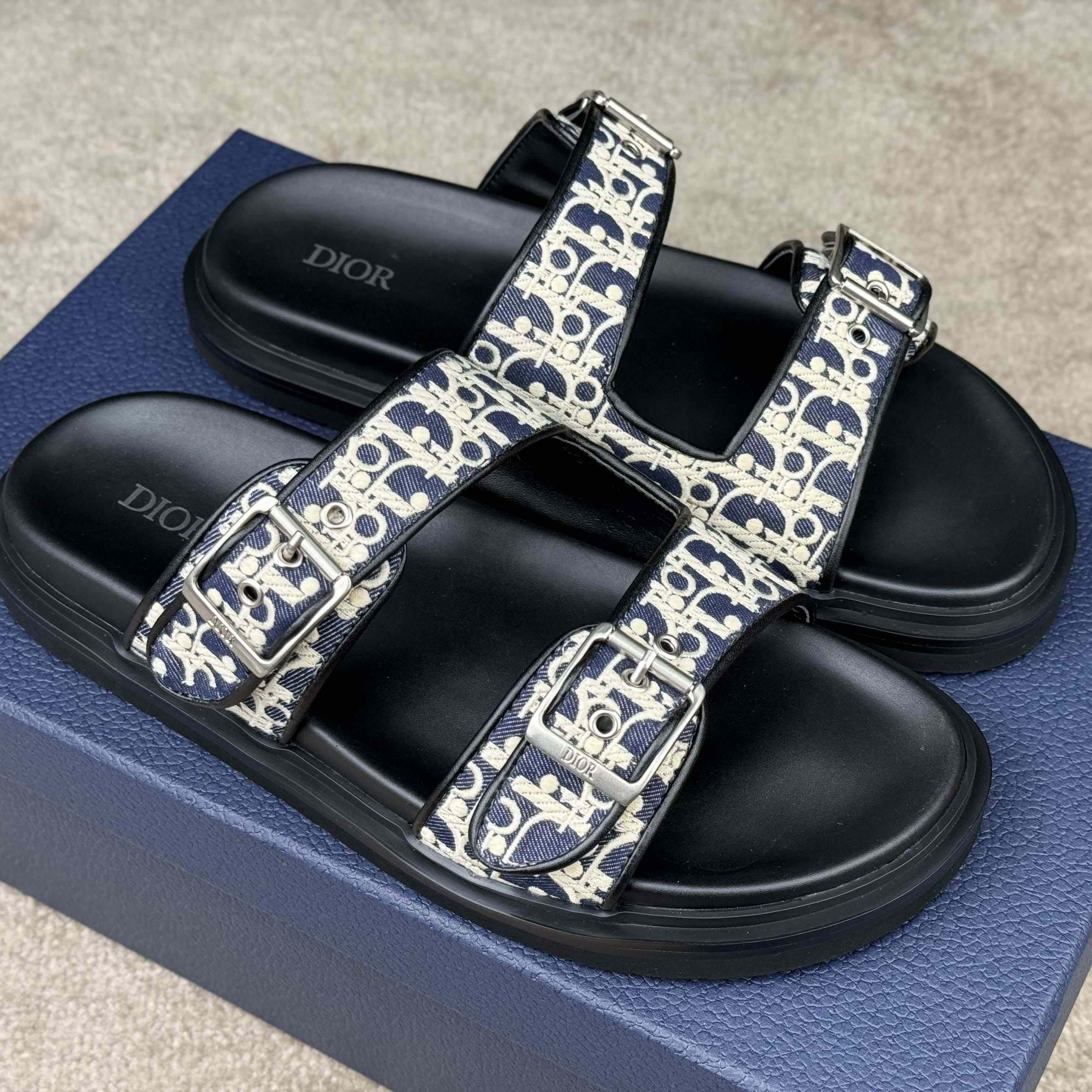 Dior Aqua Sandal  - DopestKickz