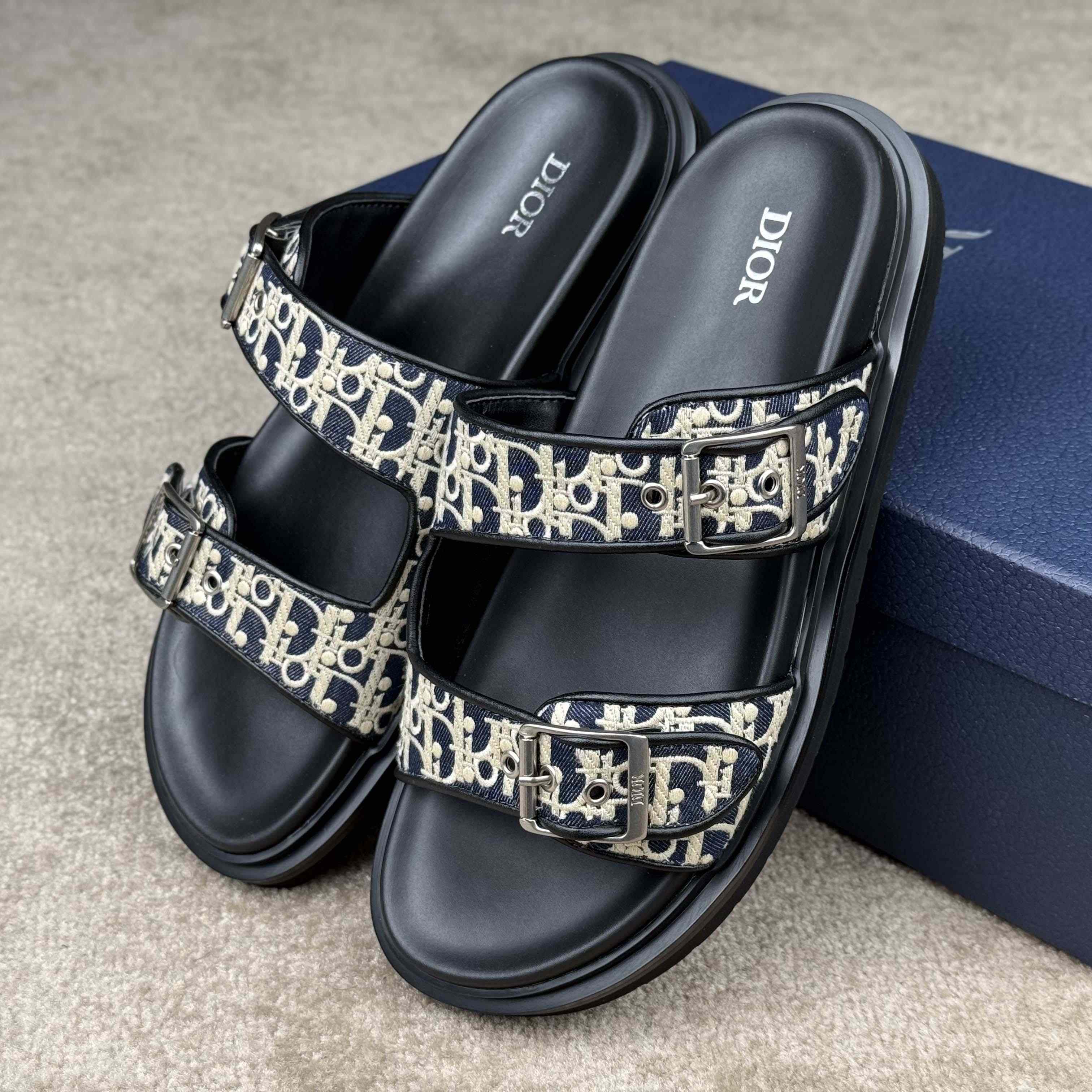 Dior Aqua Sandal  - DopestKickz