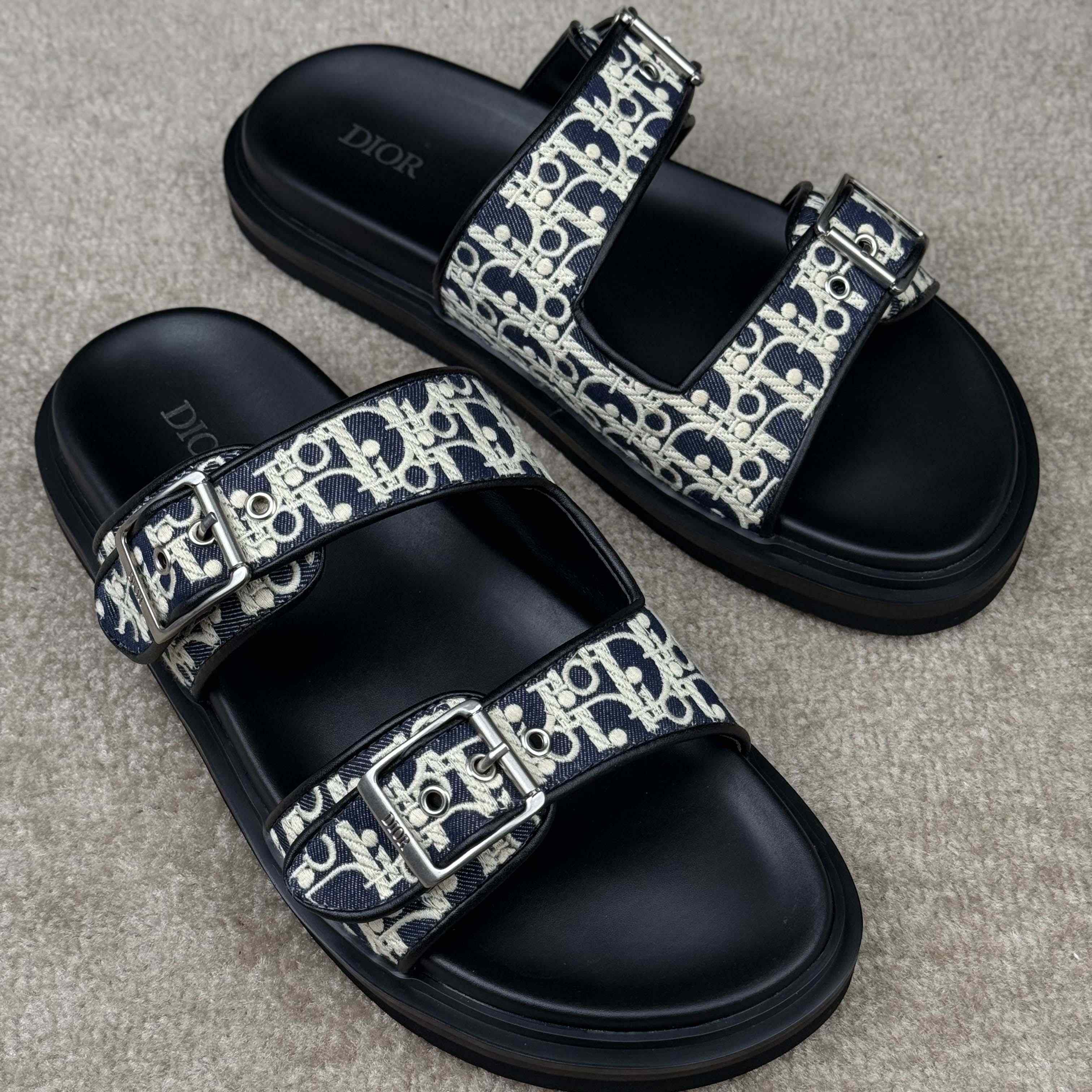 Dior Aqua Sandal  - DopestKickz