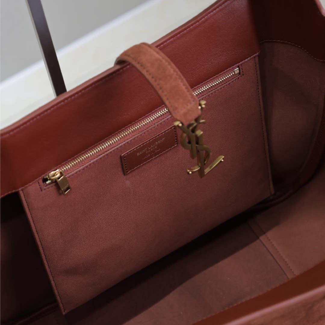 Saint Laurent LE 5 À 7 Bea In Suede - DopestKickz