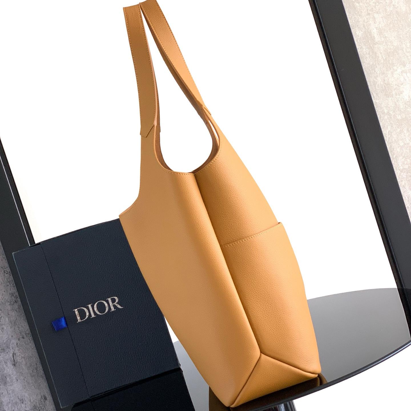 Dior Privé Tote Bag  - DopestKickz