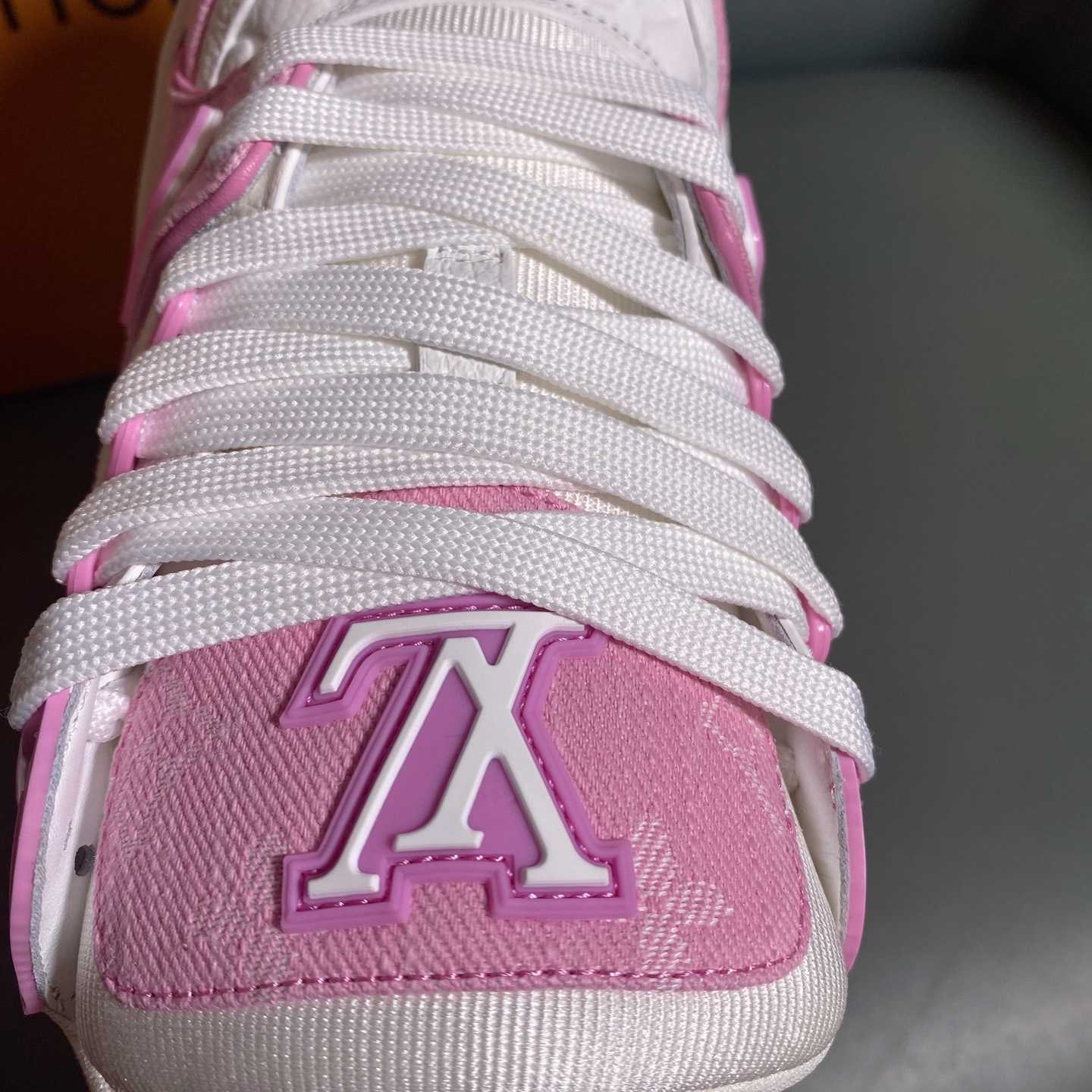 Louis Vuitton LV Trainer Sneaker      1AIKOM - DopestKickz