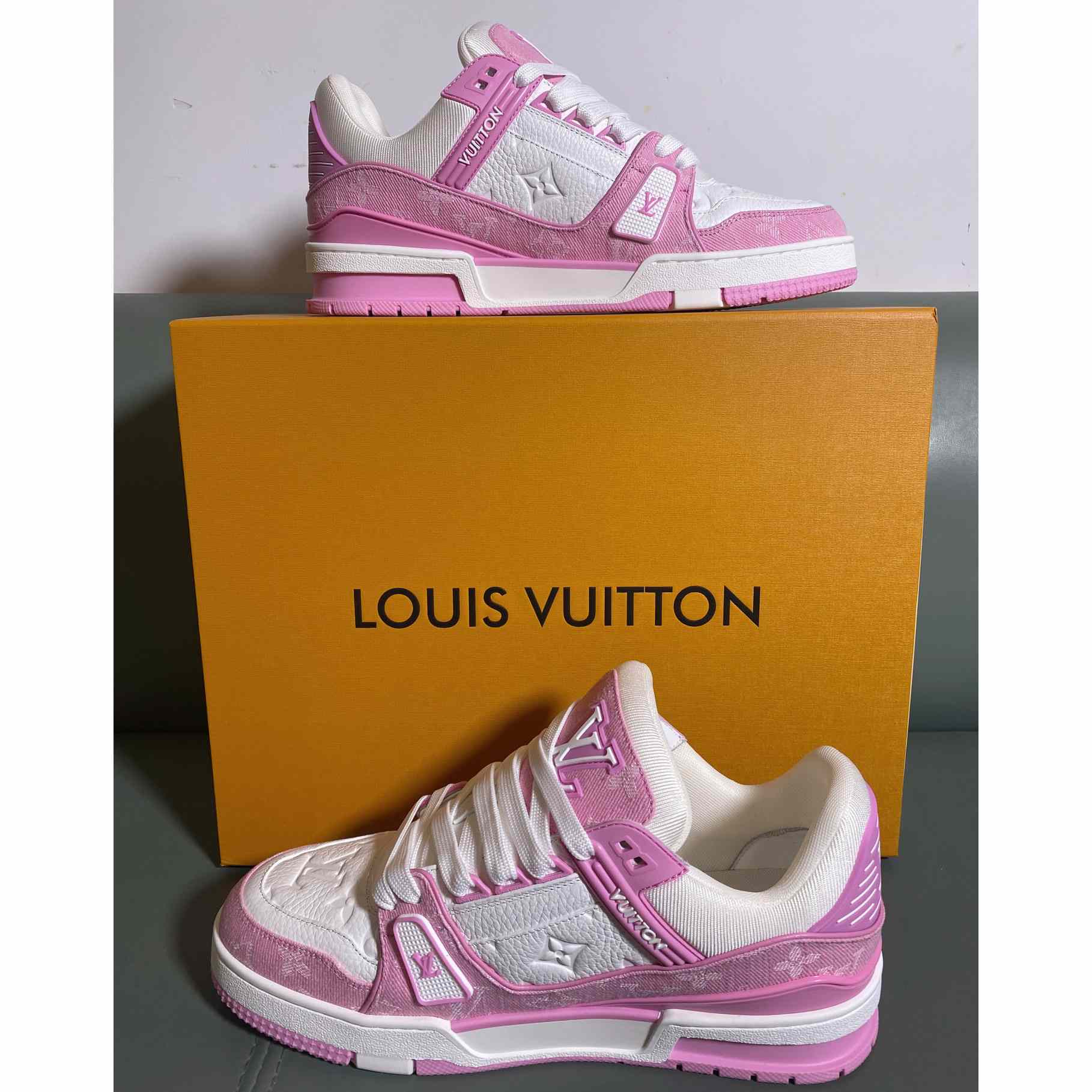 Louis Vuitton LV Trainer Sneaker      1AIKOM - DopestKickz