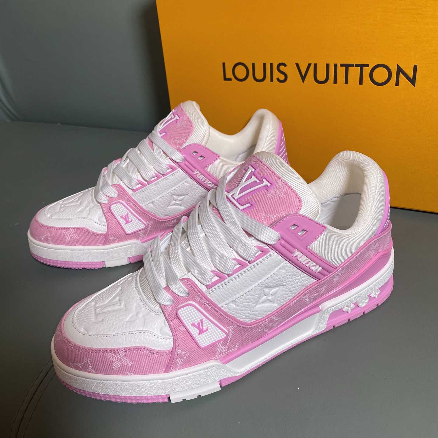 Louis Vuitton LV Trainer Sneaker      1AIKOM - DopestKickz