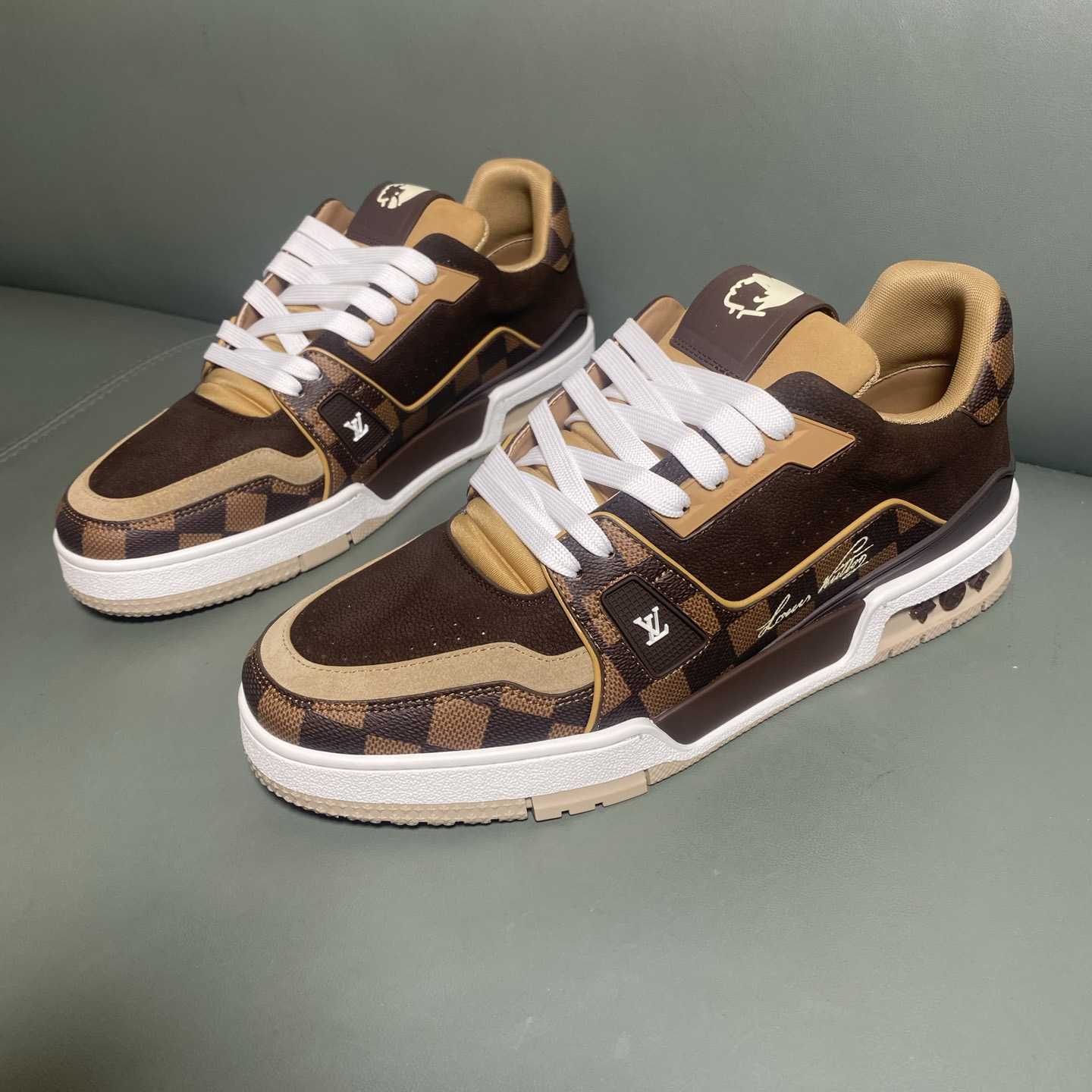 Louis Vuitton LV Trainer Sneaker     1AIN14 - DopestKickz