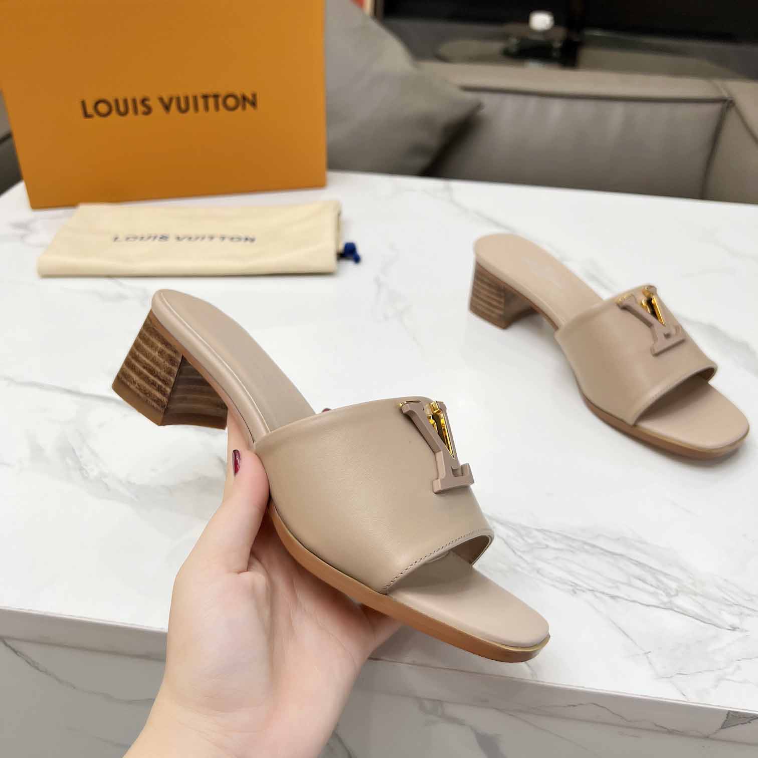Louis Vuitton LV Mare Mule   1ACU3L - DopestKickz