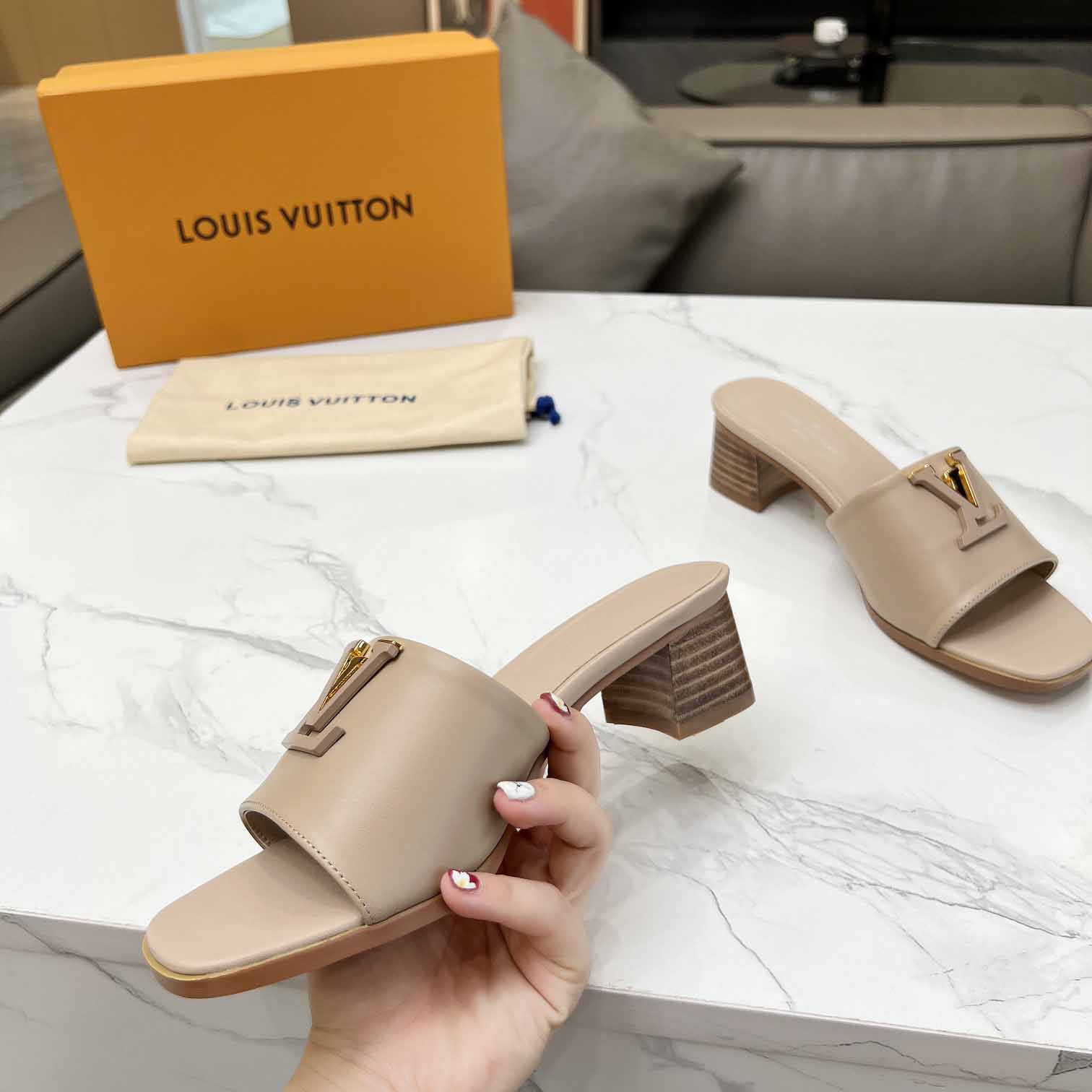 Louis Vuitton LV Mare Mule   1ACU3L - DopestKickz
