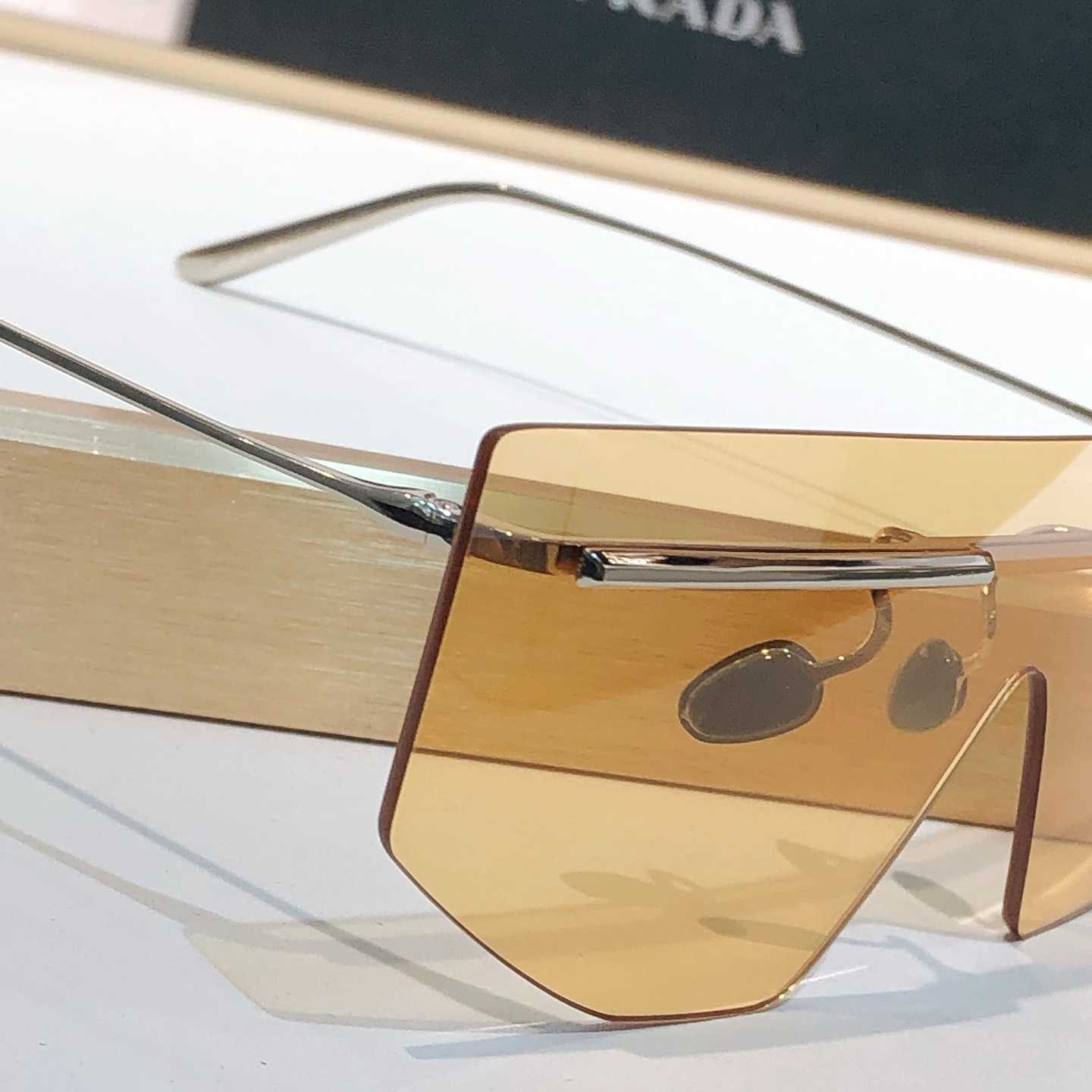 Prada Runway Sunglasses - DopestKickz