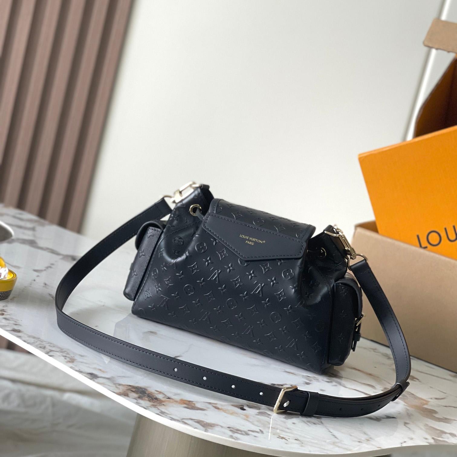 Louis Vuitton Odyssée   M25554 - DopestKickz