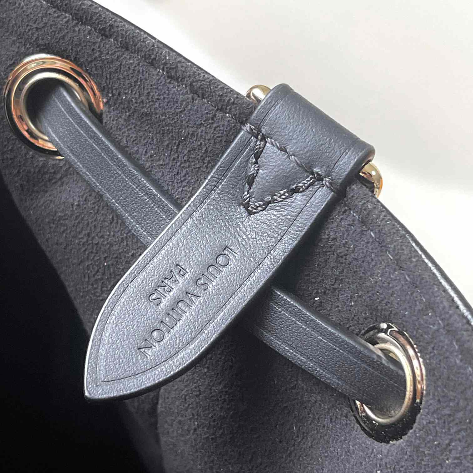 Louis Vuitton Odyssée   M25554 - DopestKickz