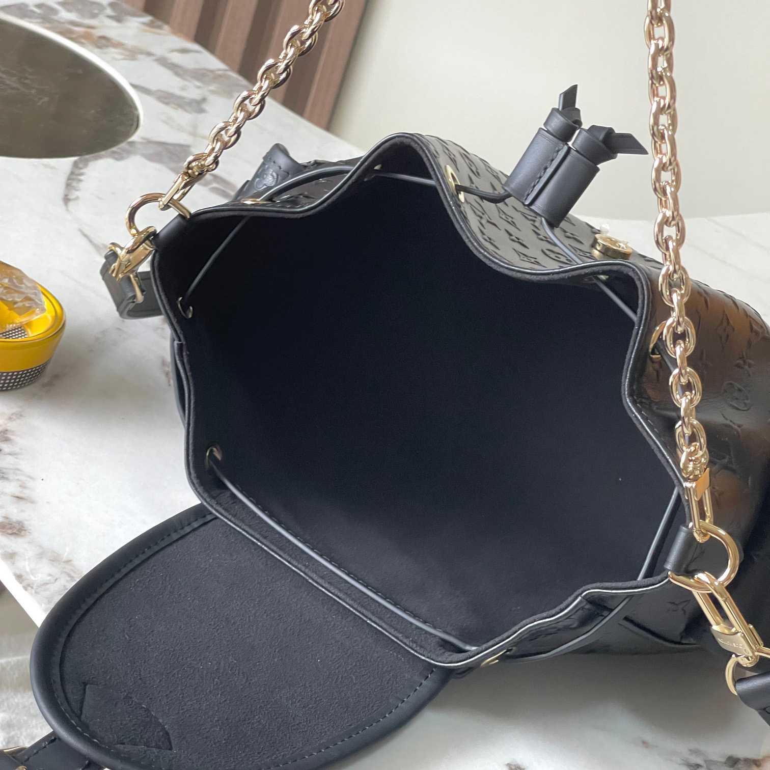 Louis Vuitton Odyssée   M25554 - DopestKickz