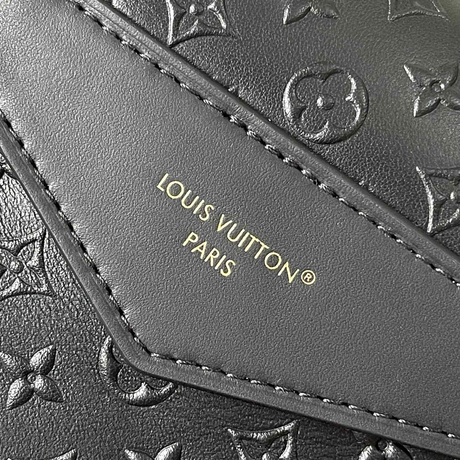 Louis Vuitton Odyssée   M25554 - DopestKickz