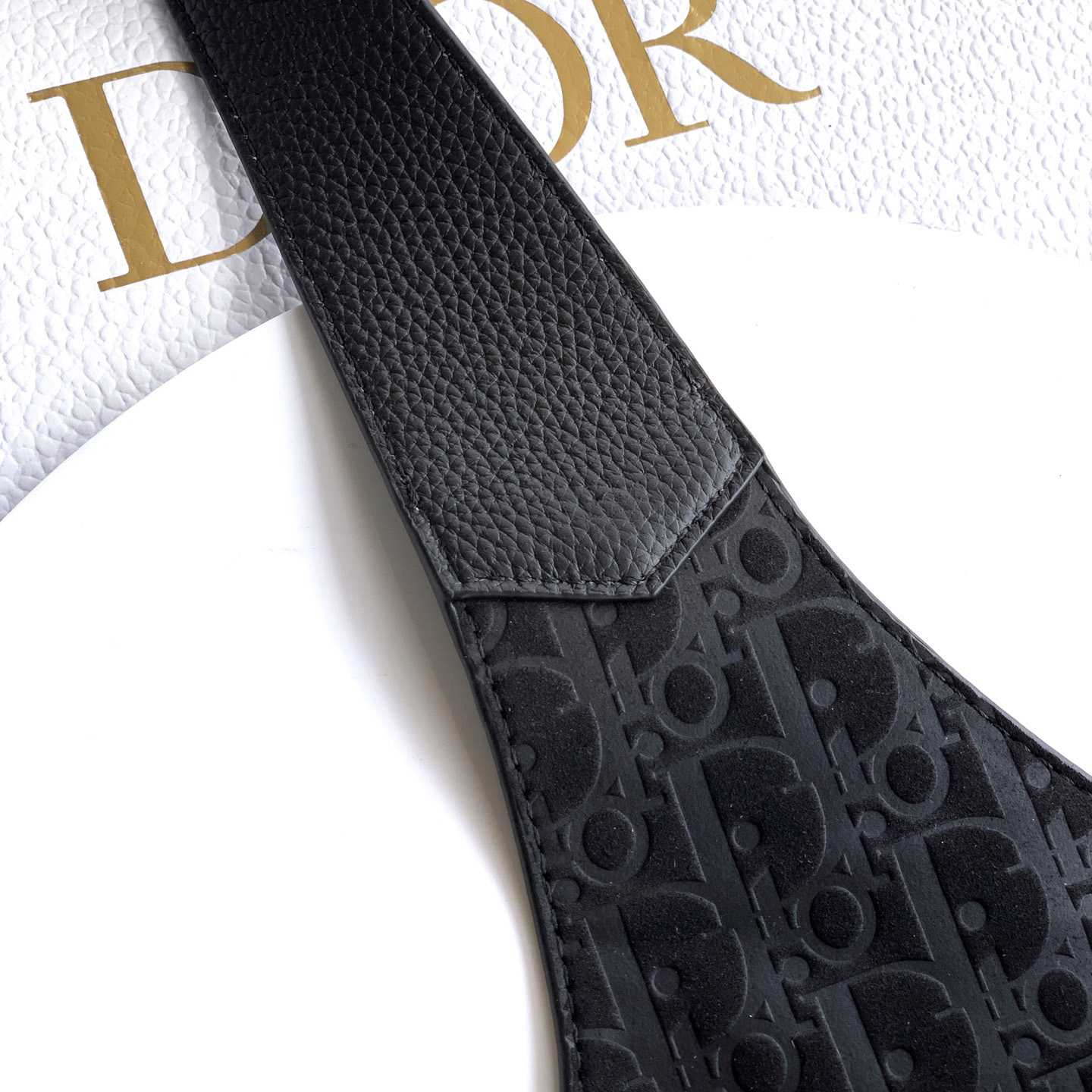 Dior Privé Tote Bag  - DopestKickz