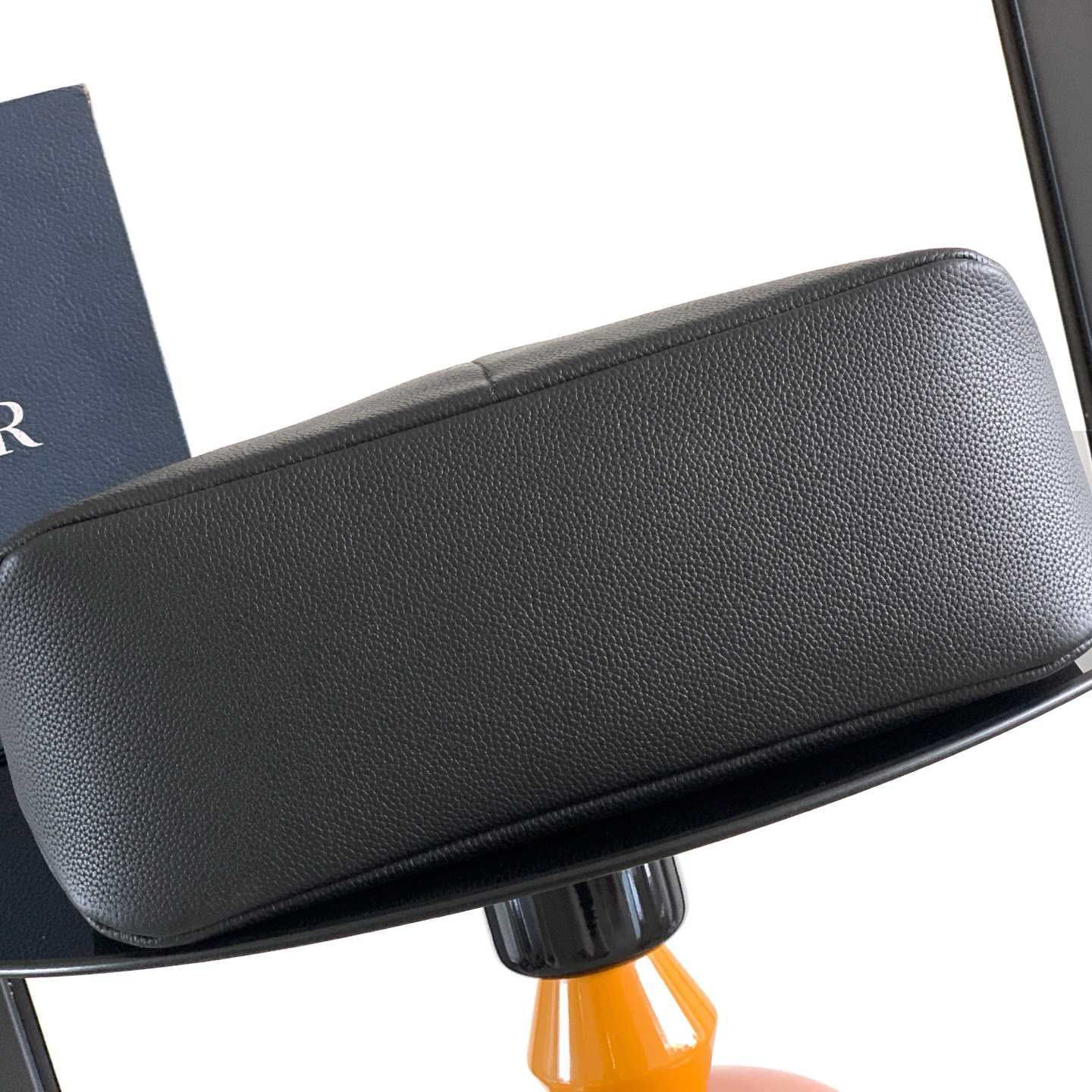 Dior Privé Tote Bag  - DopestKickz