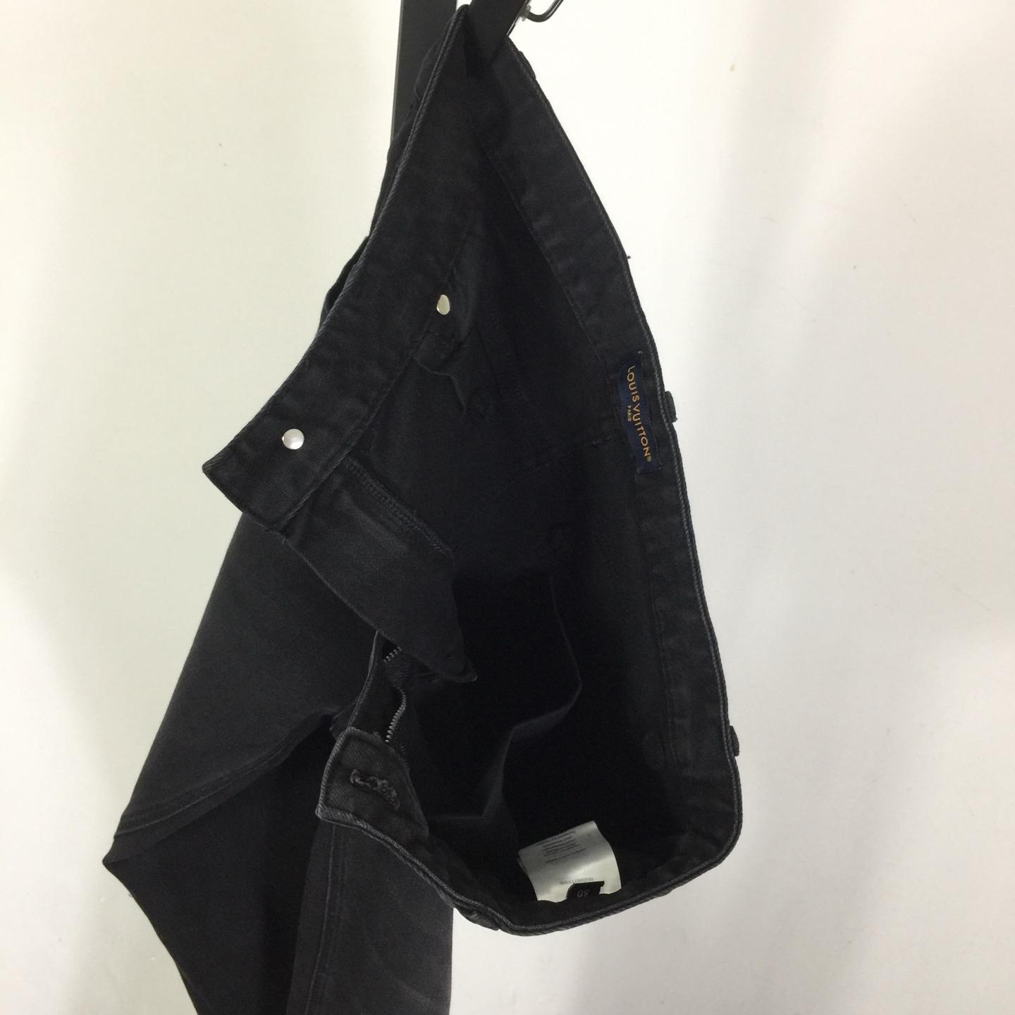 Louis Vuitton Jeans - DopestKickz