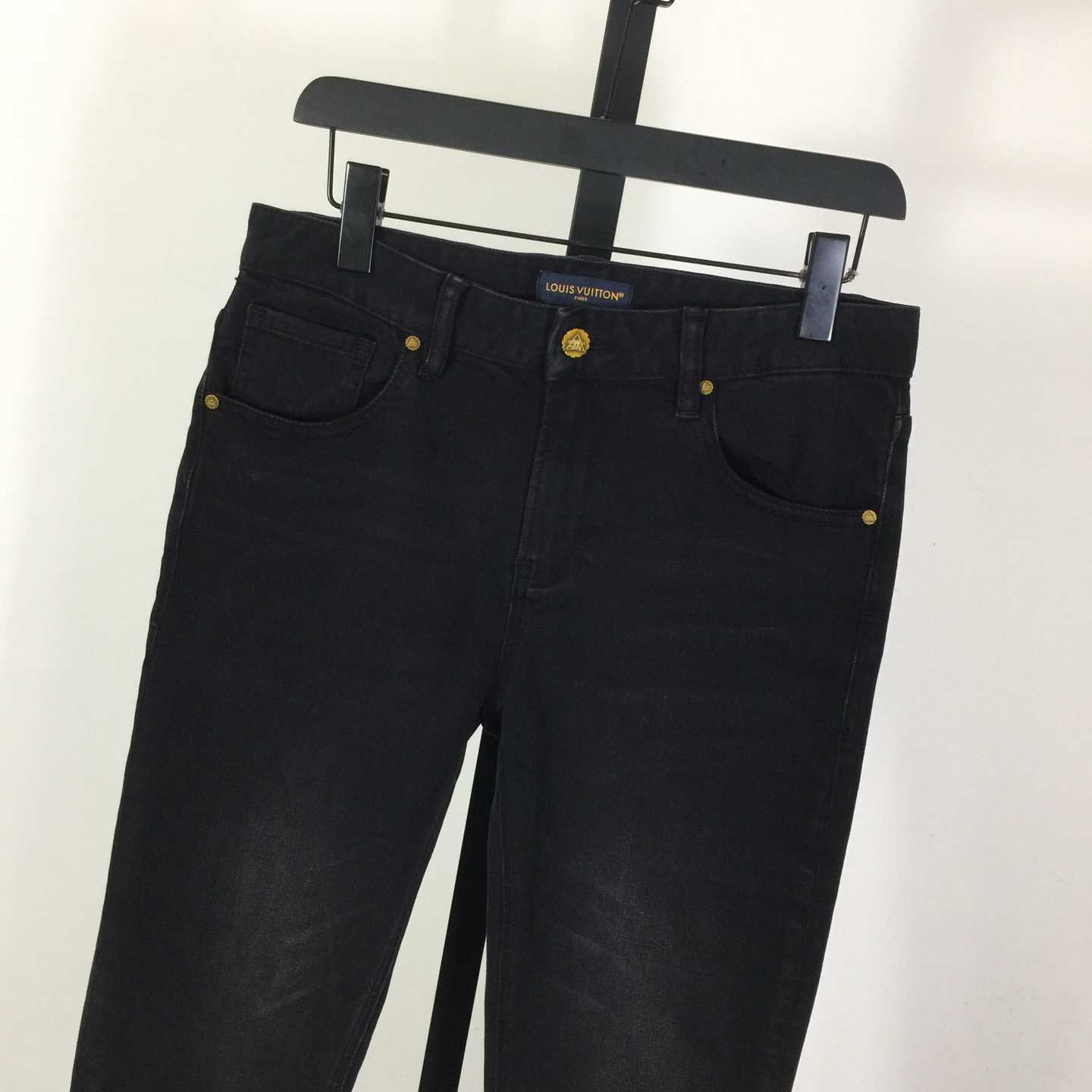 Louis Vuitton Jeans - DopestKickz