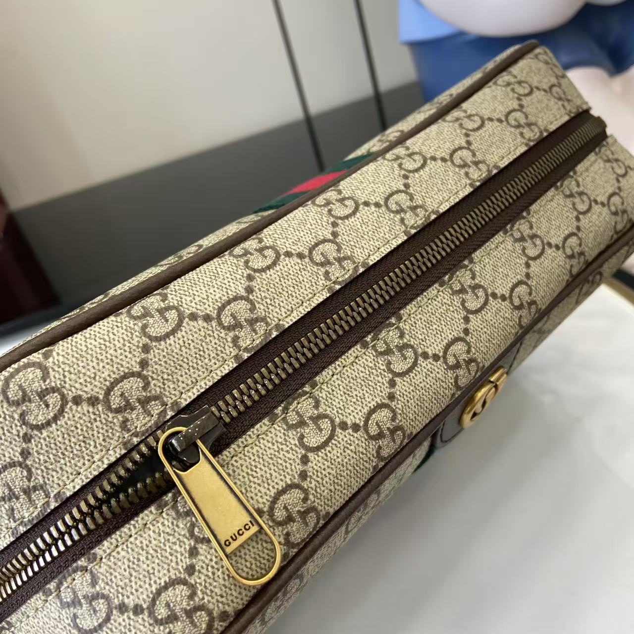 Gucci Ophidia Medium Crossbody Bag - DopestKickz